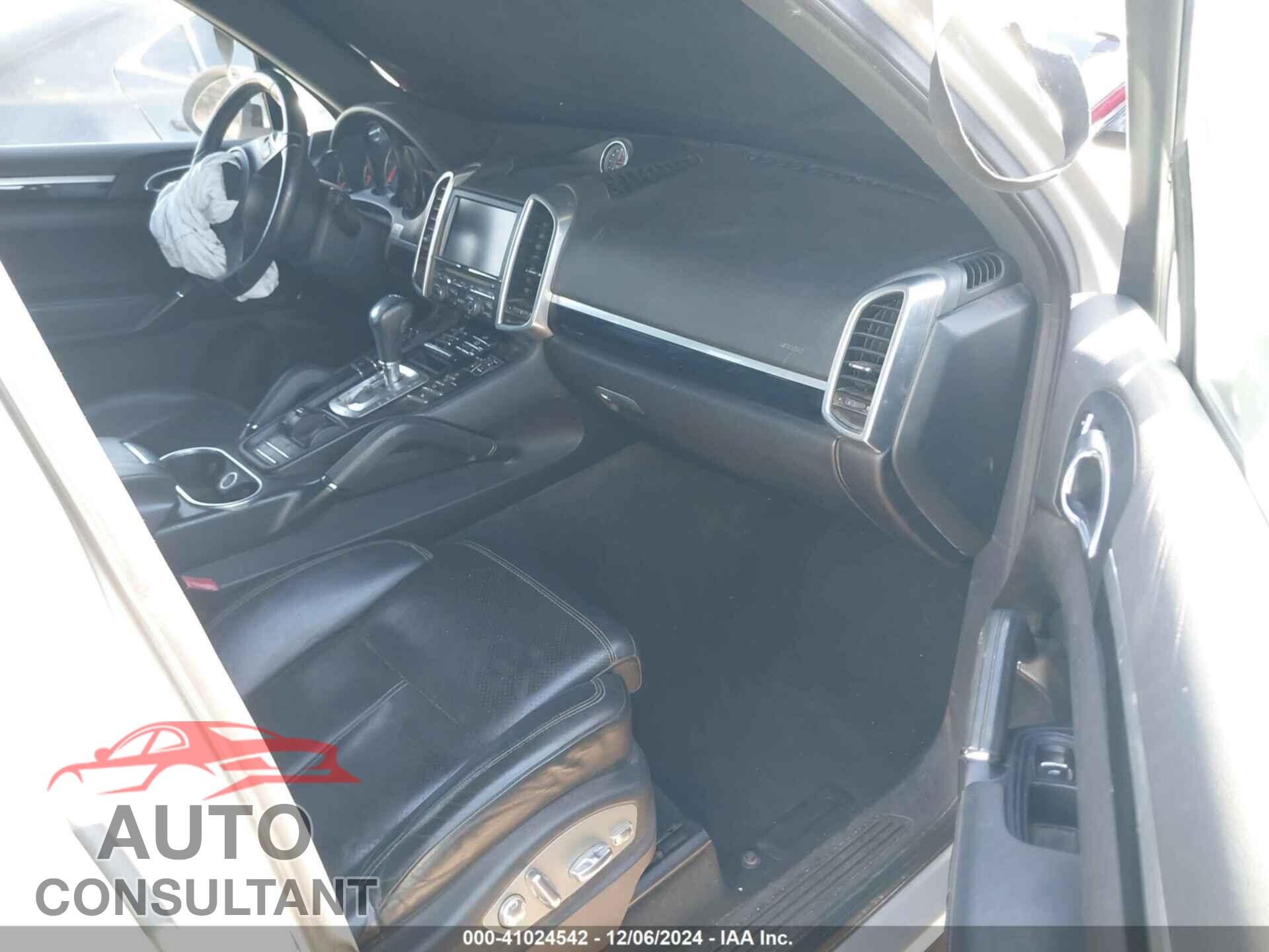 PORSCHE CAYENNE 2014 - WP1AF2A26ELA39968