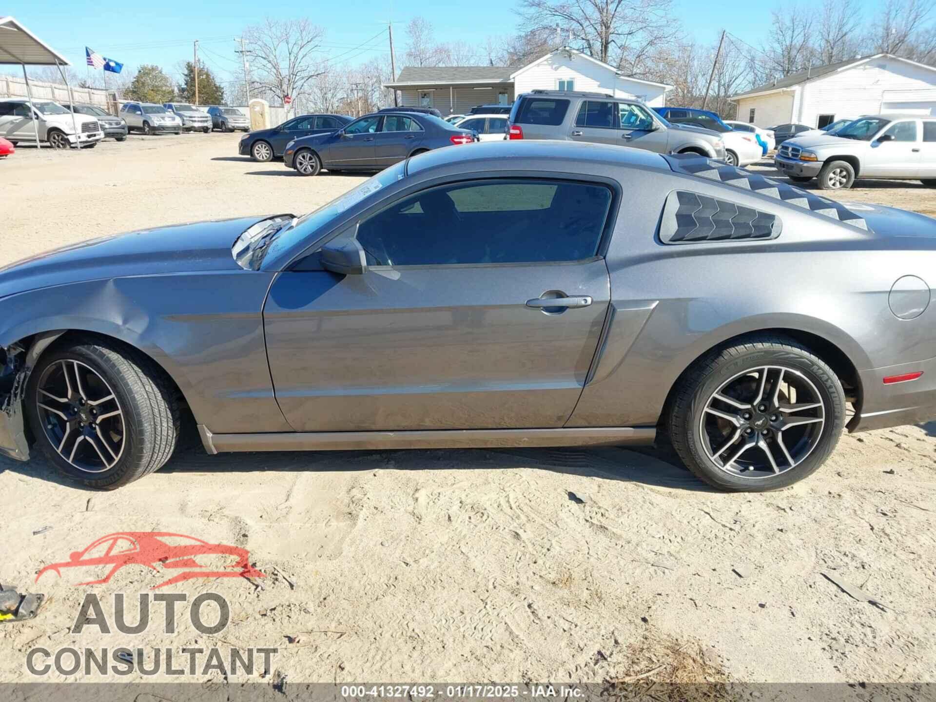 FORD MUSTANG 2014 - 1ZVBP8AM0E5216572