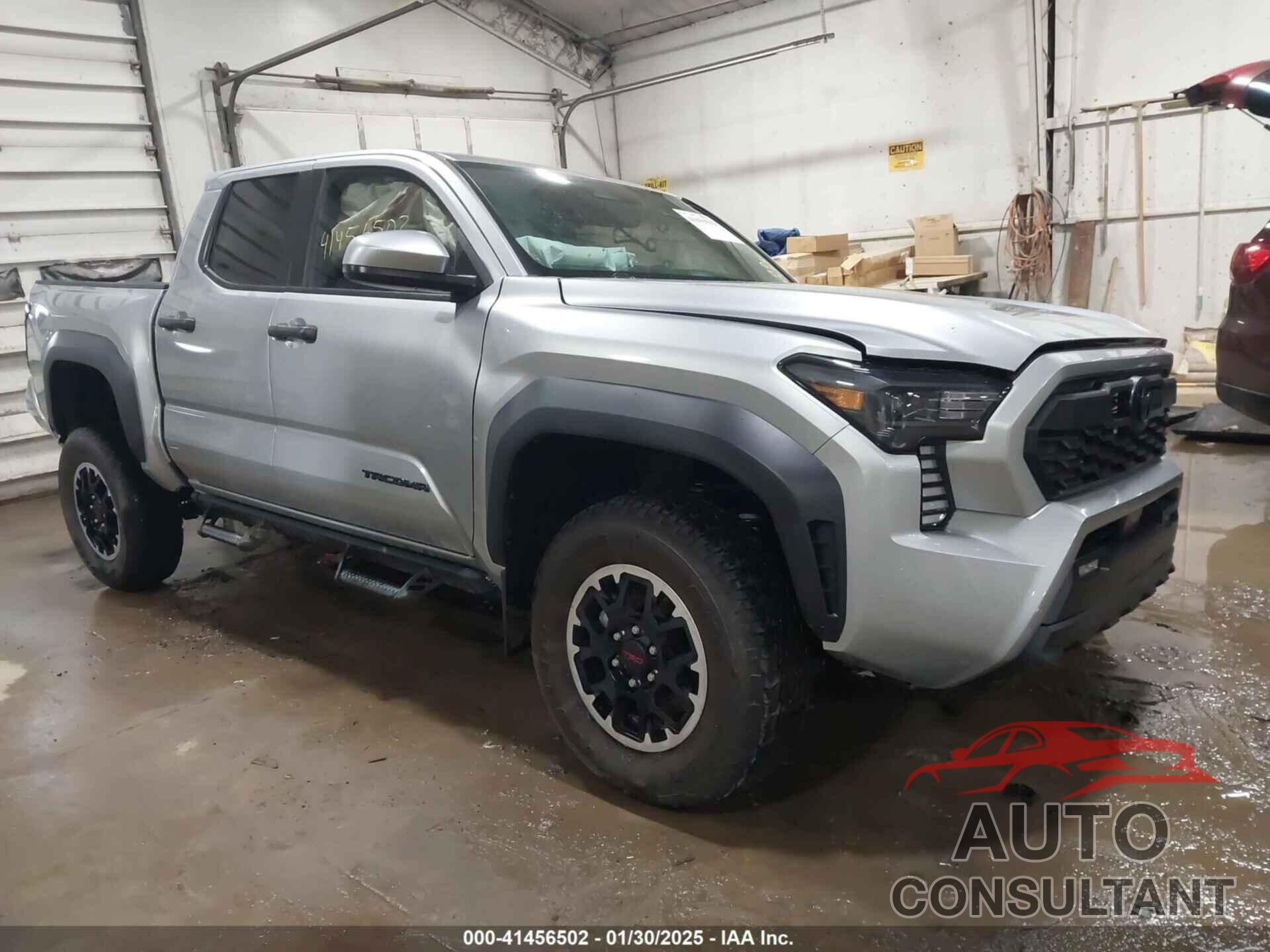 TOYOTA TACOMA 2024 - 3TMLB5JN4RM037027