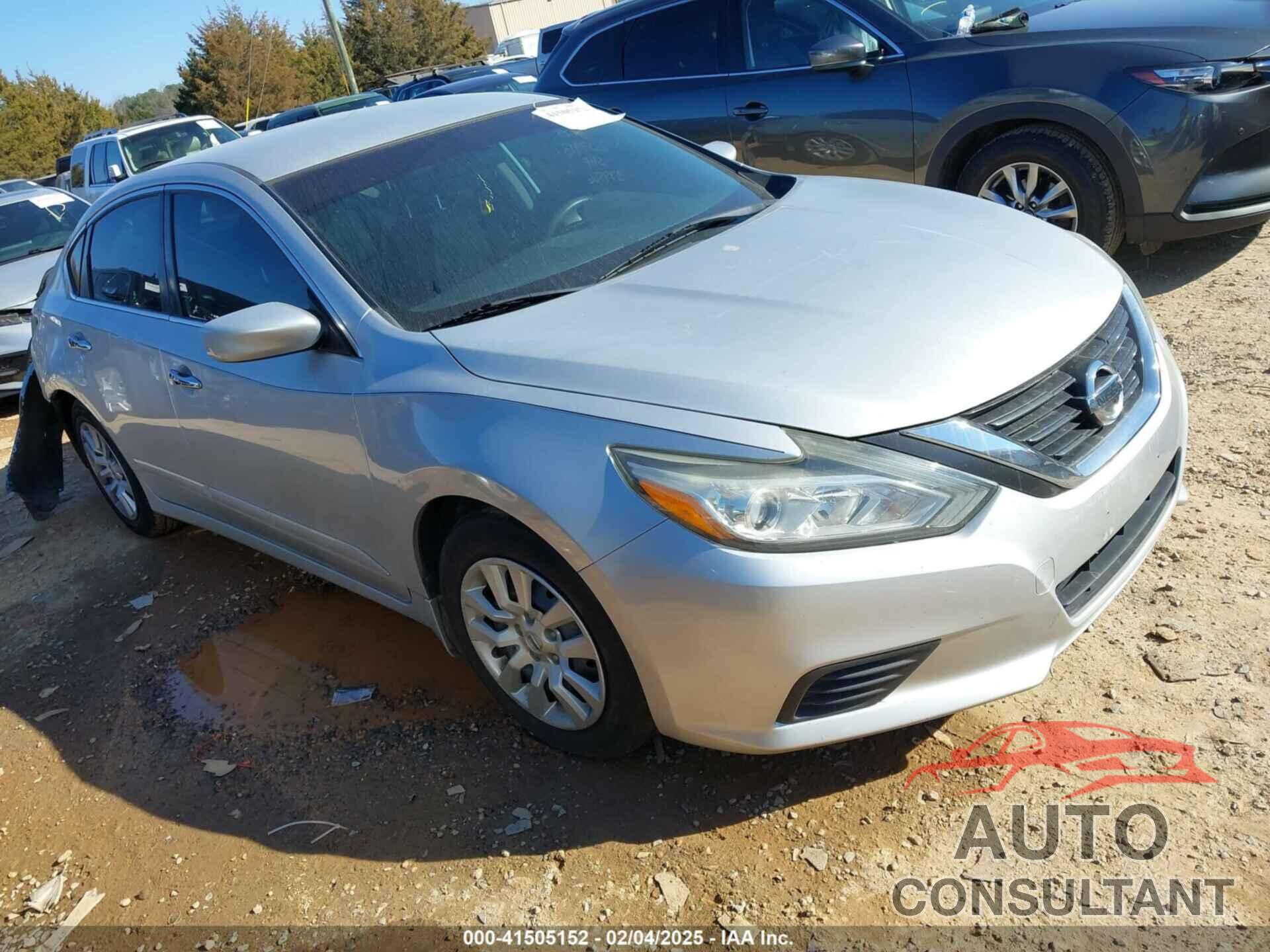 NISSAN ALTIMA 2017 - 1N4AL3AP3HC207913