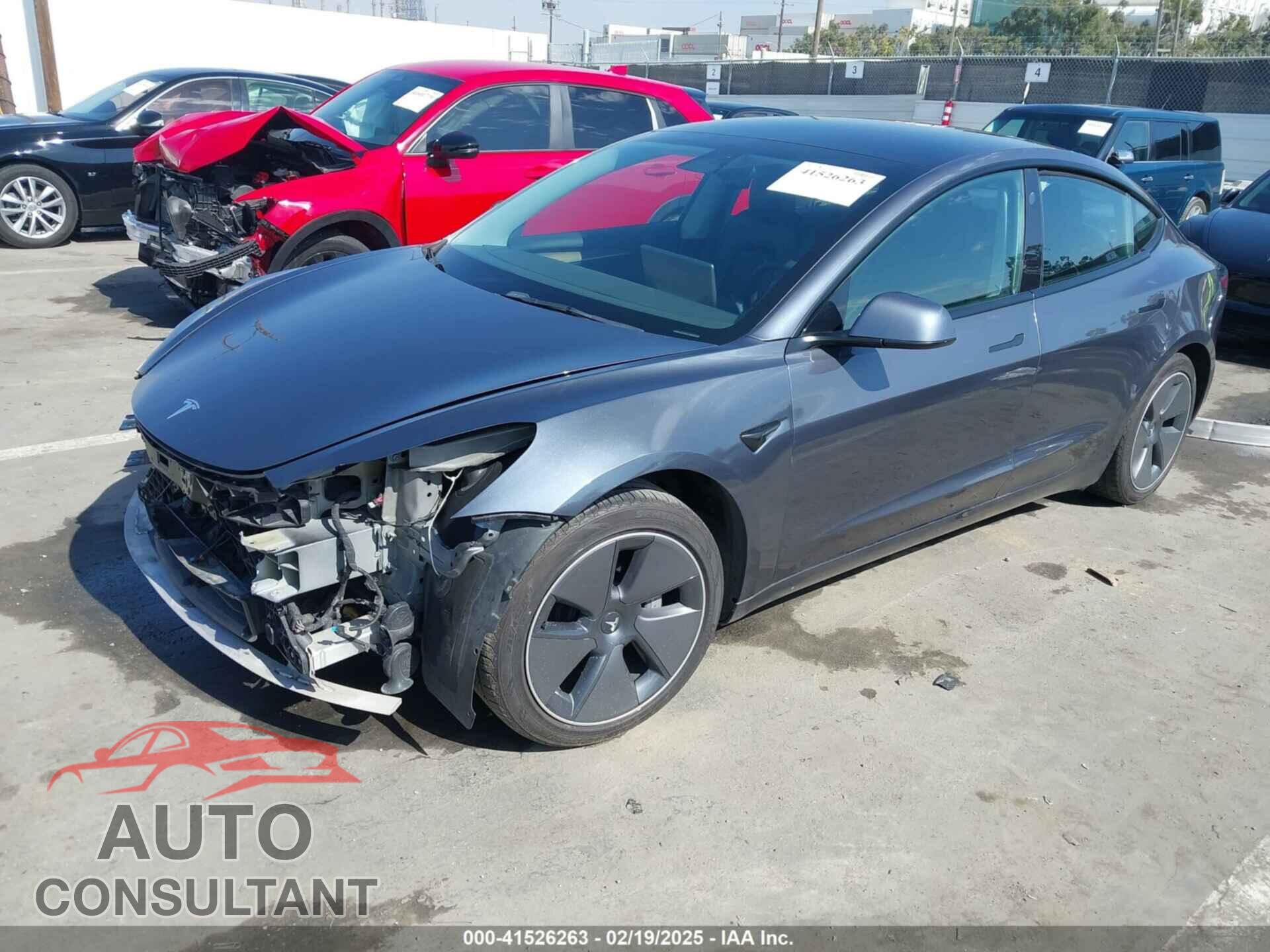 TESLA MODEL 3 2021 - 5YJ3E1EA0MF092885