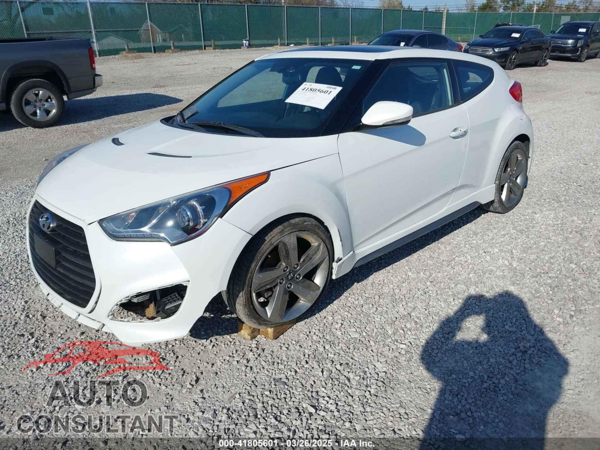 HYUNDAI VELOSTER 2013 - KMHTC6AE4DU117883
