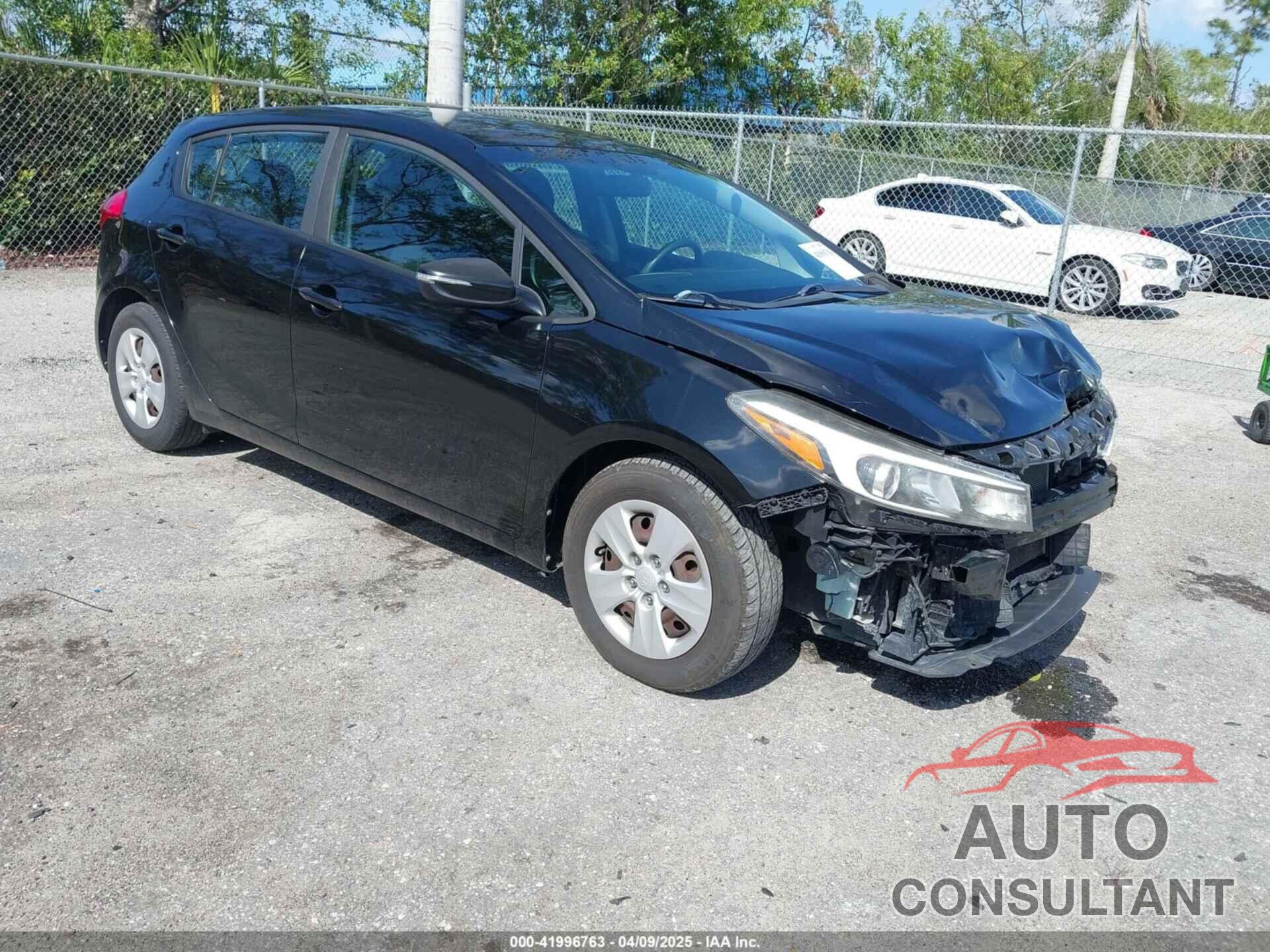 KIA FORTE 2017 - KNAFK5A86H5699782