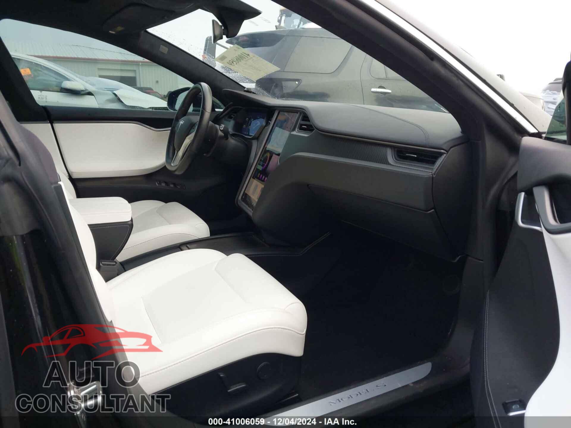 TESLA MODEL S 2018 - 5YJSA1E2XJF281958