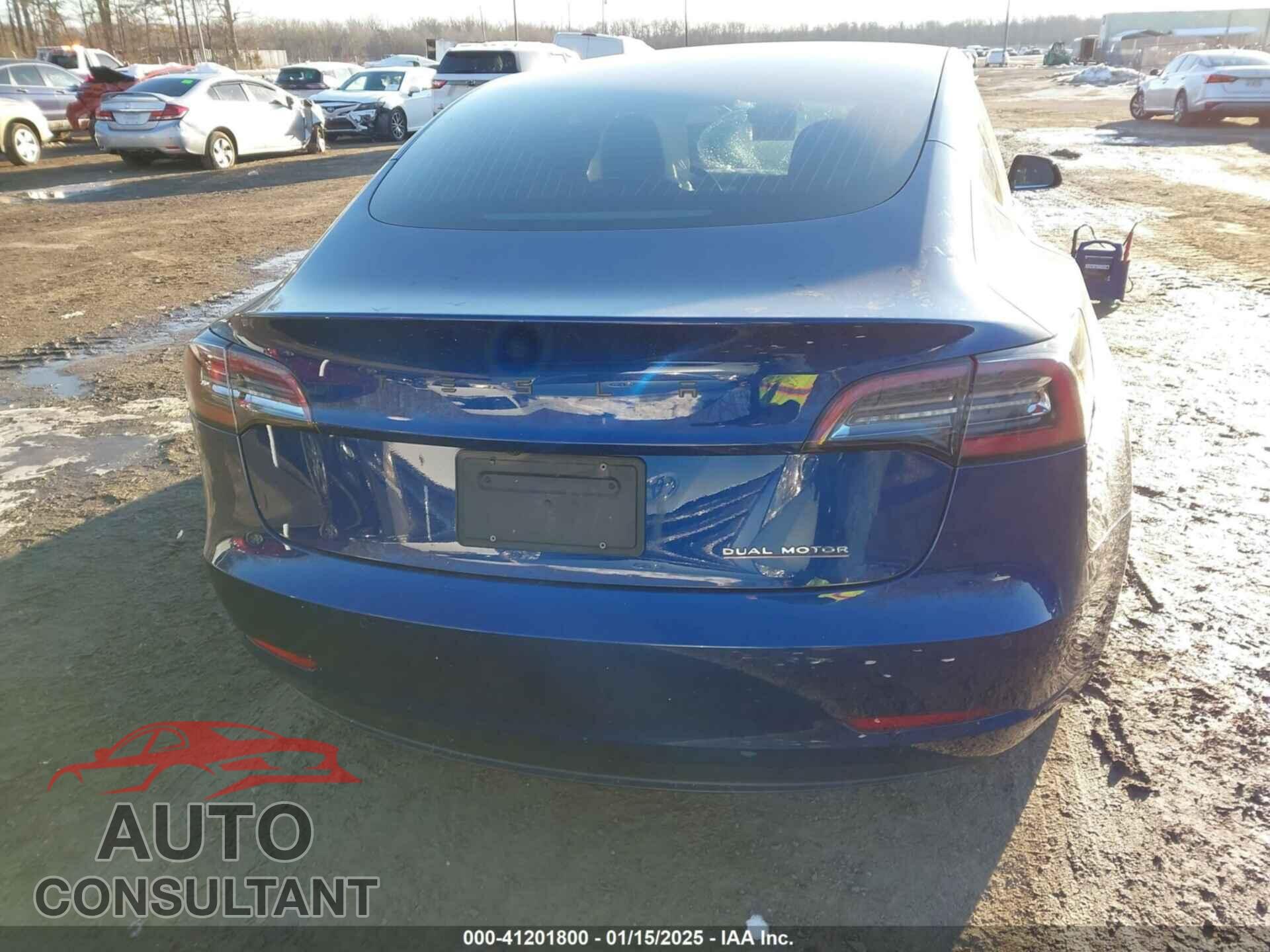 TESLA MODEL 3 2020 - 5YJ3E1EAXLF743647