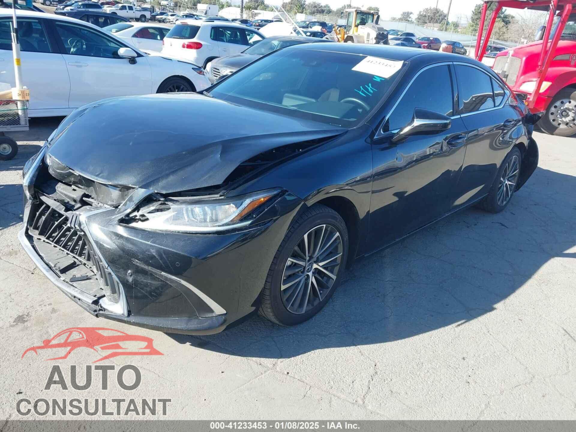 LEXUS ES 300H 2024 - 58ADA1C15RU044241