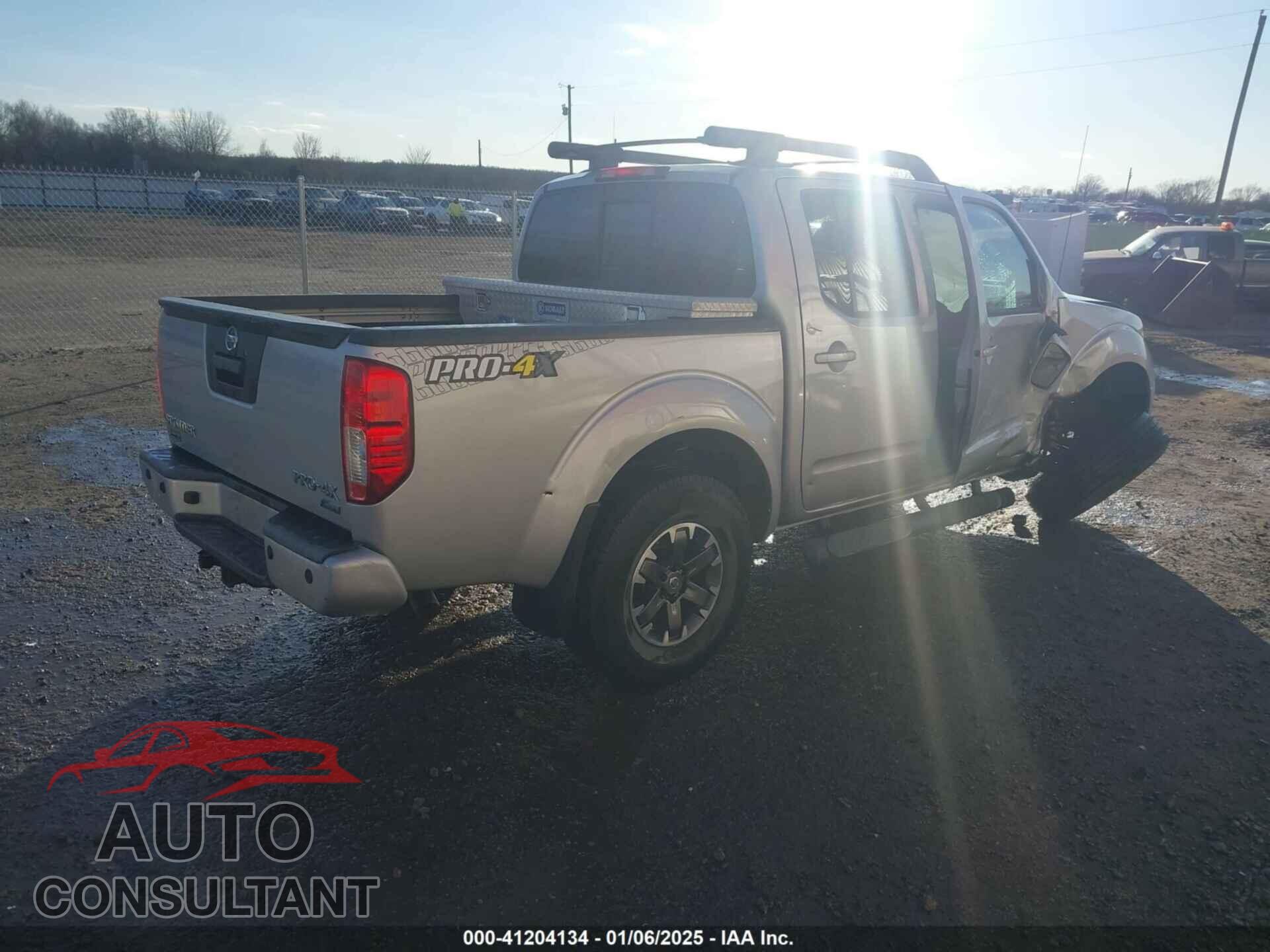 NISSAN FRONTIER 2017 - 1N6DD0EV5HN726233