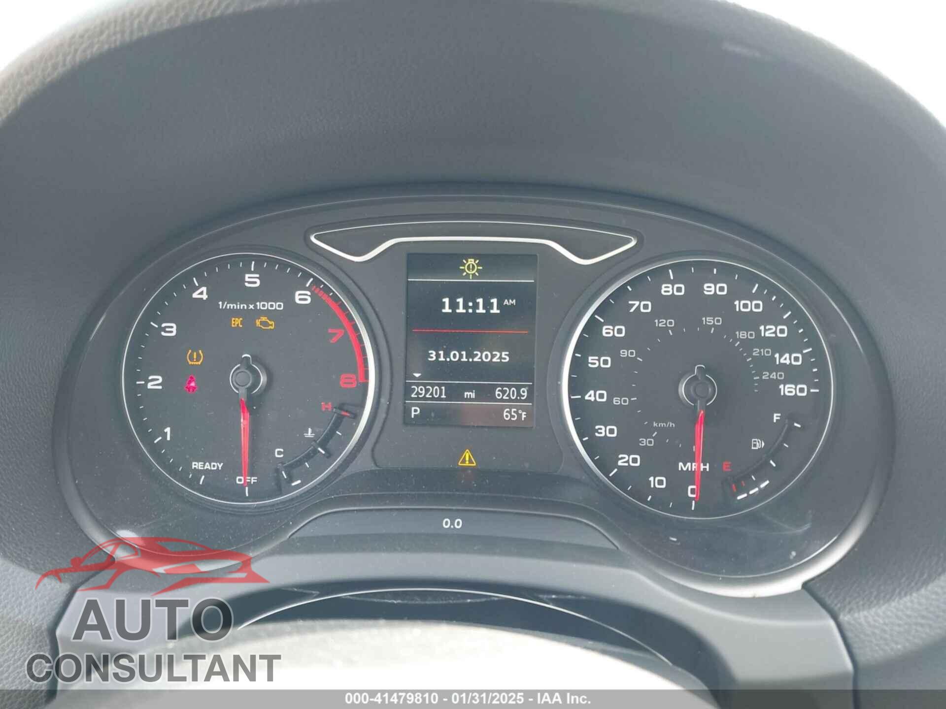 AUDI A3 2020 - WAUBEGFF0LA057518