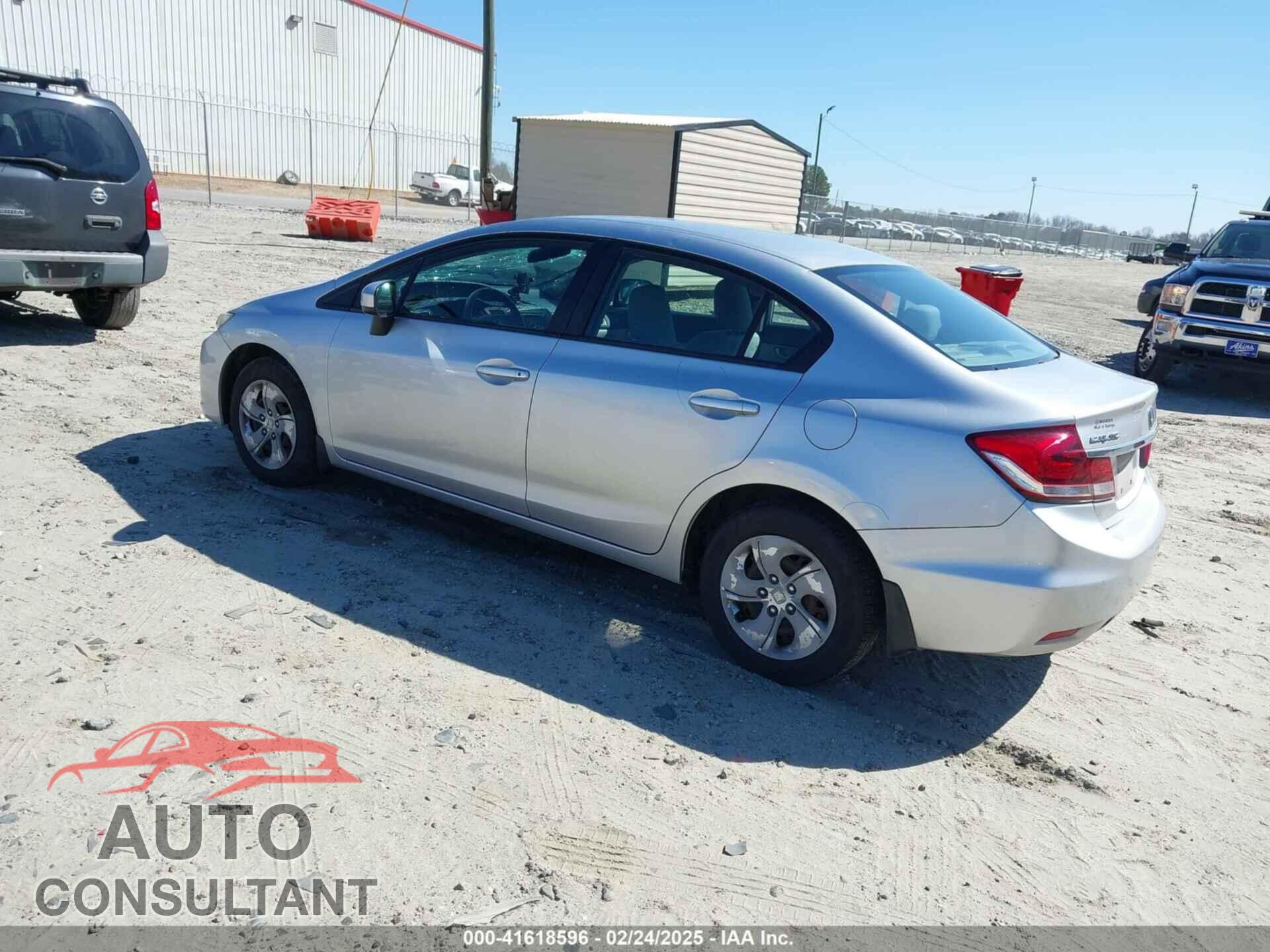 HONDA CIVIC 2015 - 19XFB2F5XFE011638