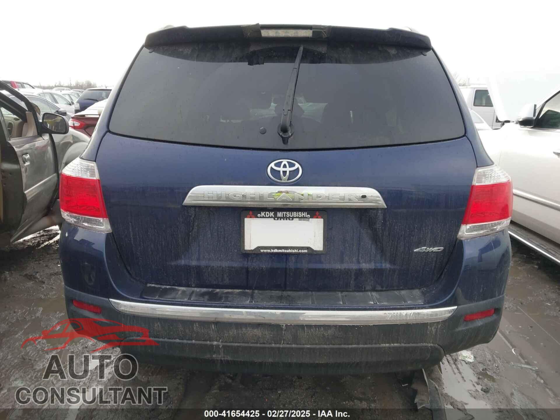 TOYOTA HIGHLANDER 2012 - 5TDBK3EH1CS098699