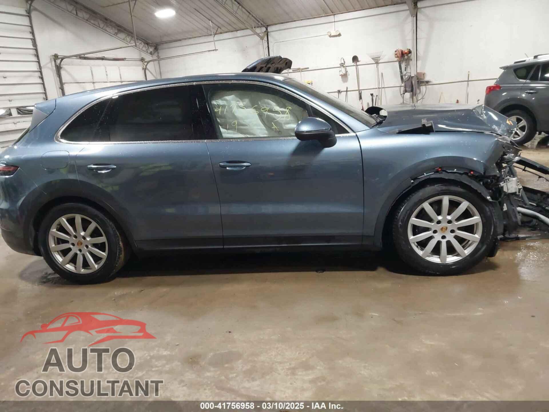 PORSCHE CAYENNE 2019 - WP1AA2AY9KDA05273