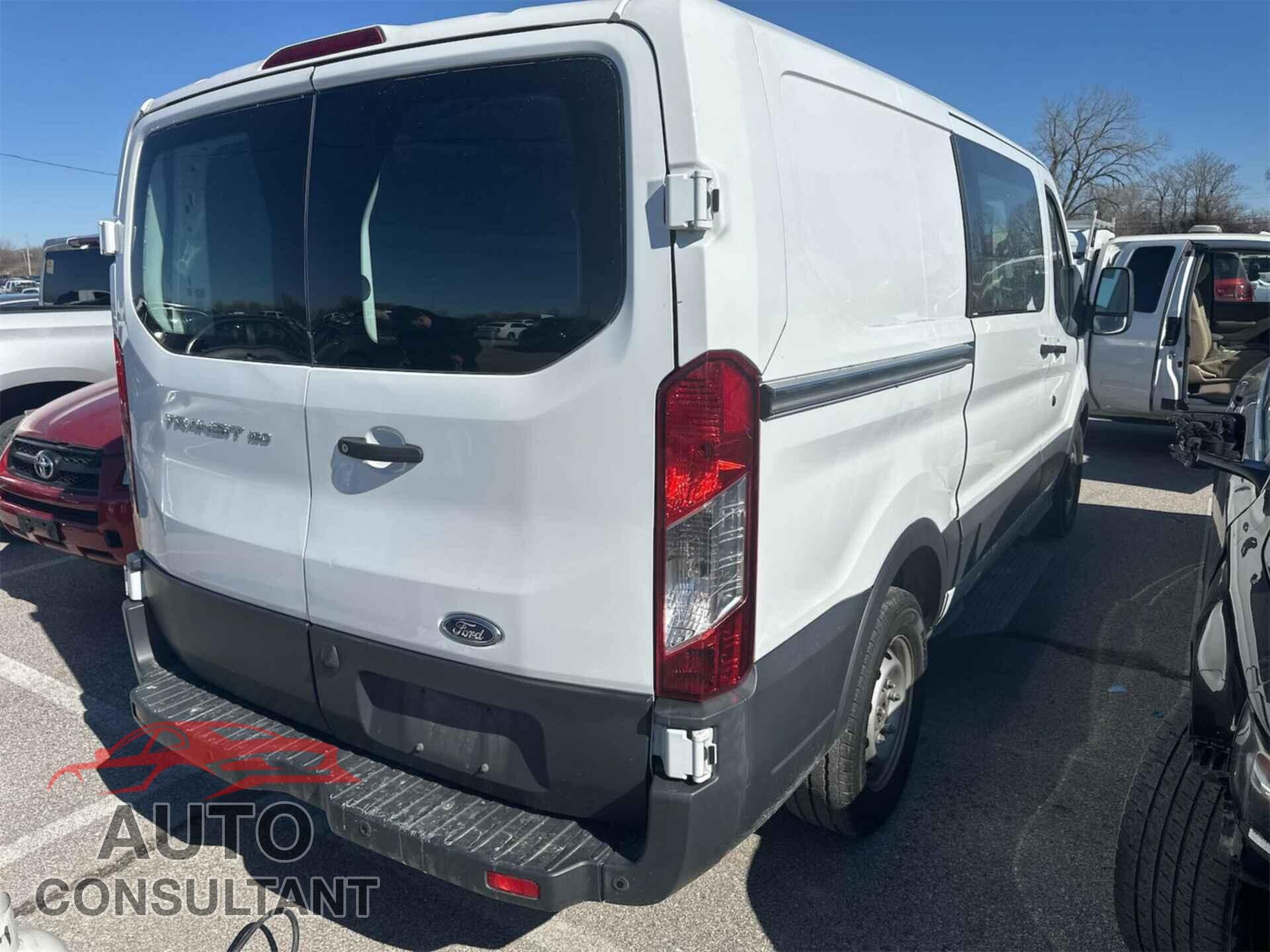 FORD TRANSIT 2018 - 1FTYE1YM9JKB52205