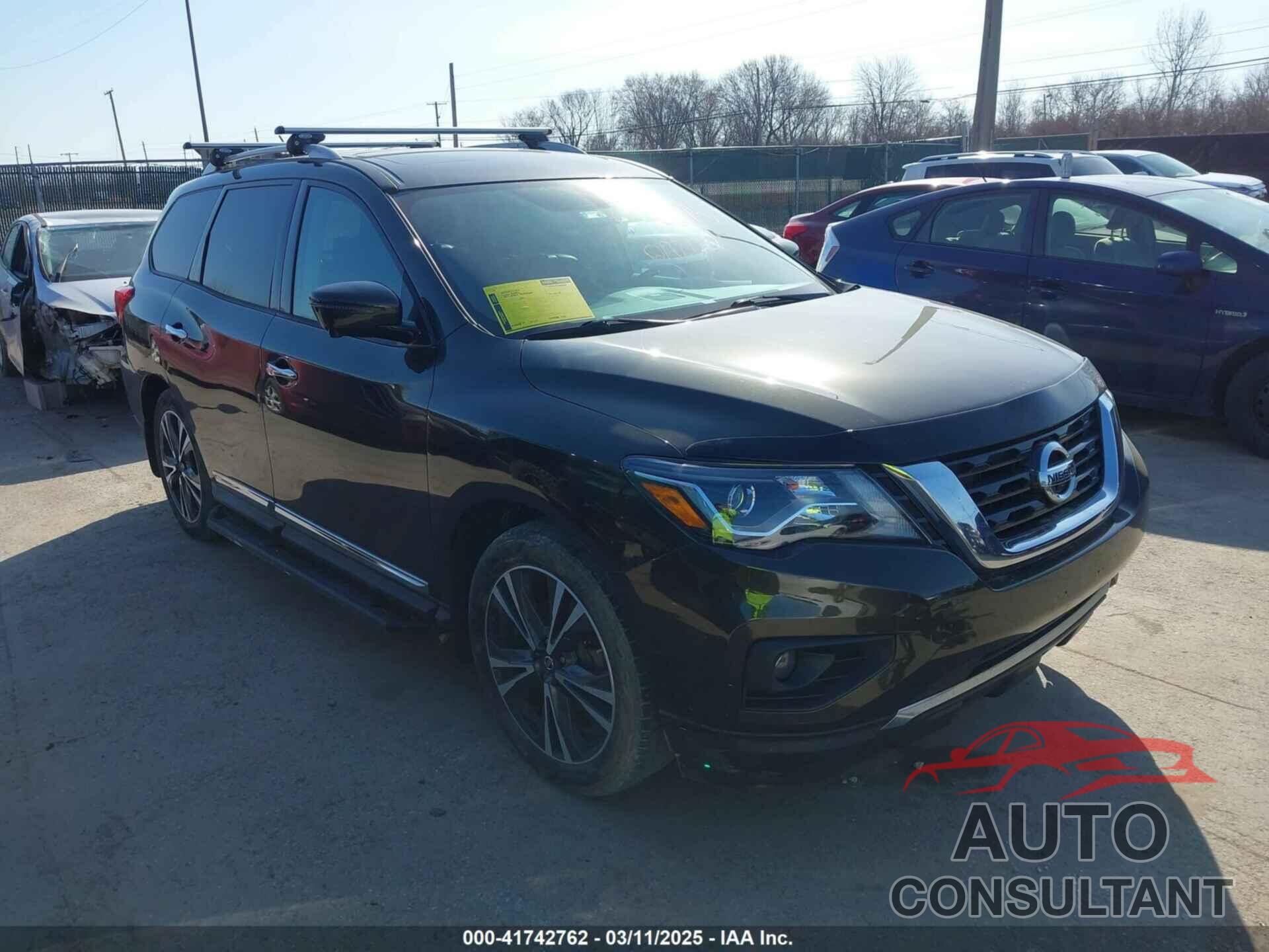 NISSAN PATHFINDER 2017 - 5N1DR2MM2HC624002