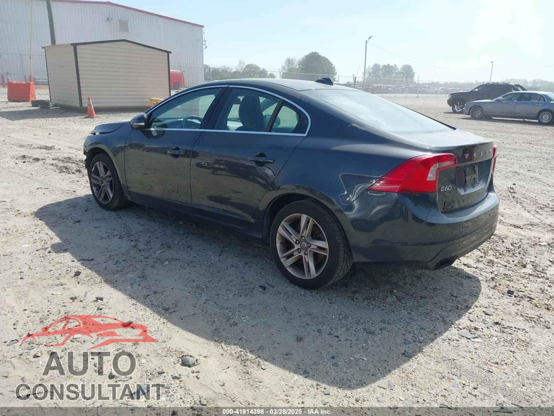 VOLVO S60 2014 - YV1612FS1E2275524