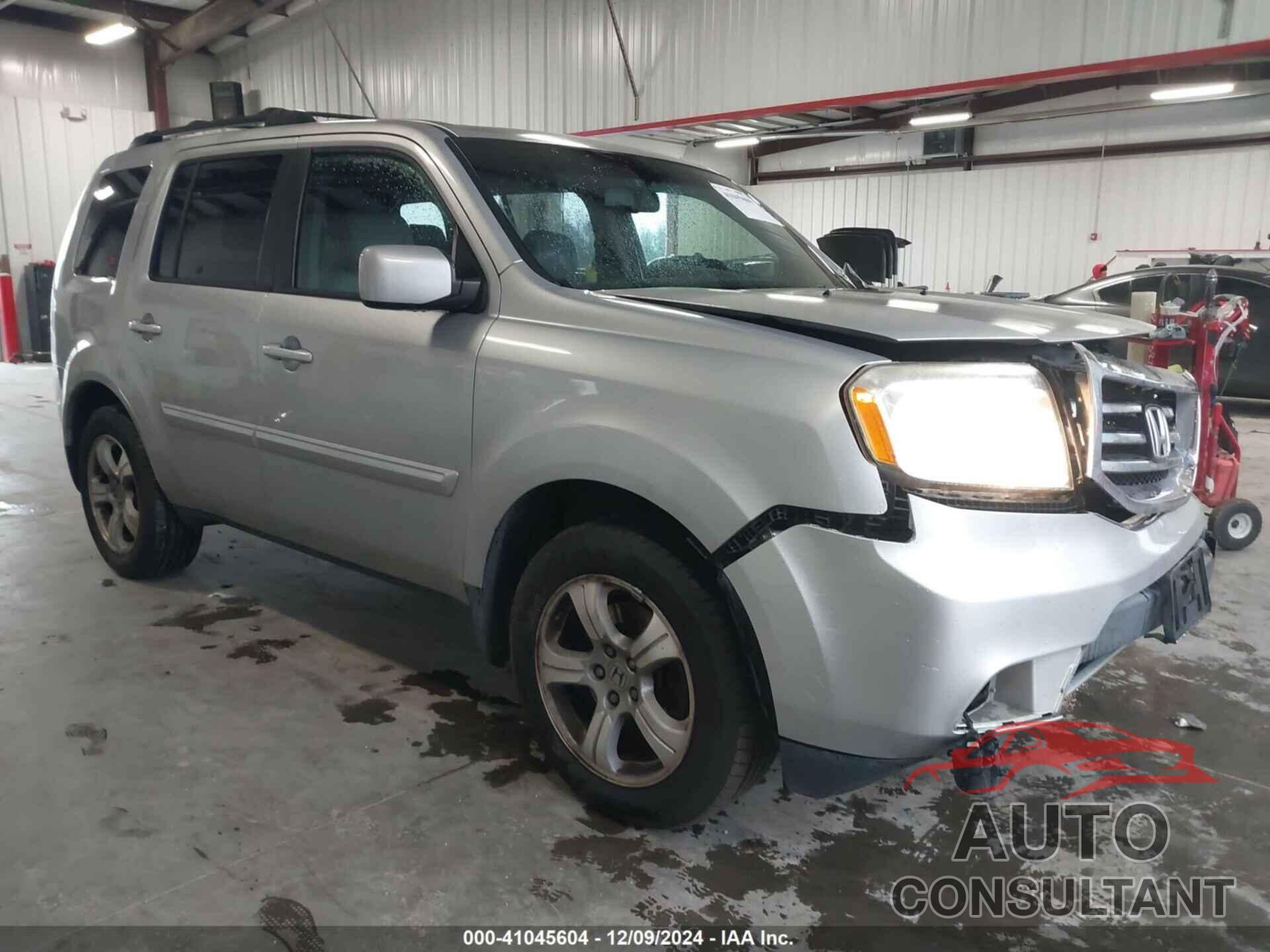 HONDA PILOT 2013 - 5FNYF4H76DB067204