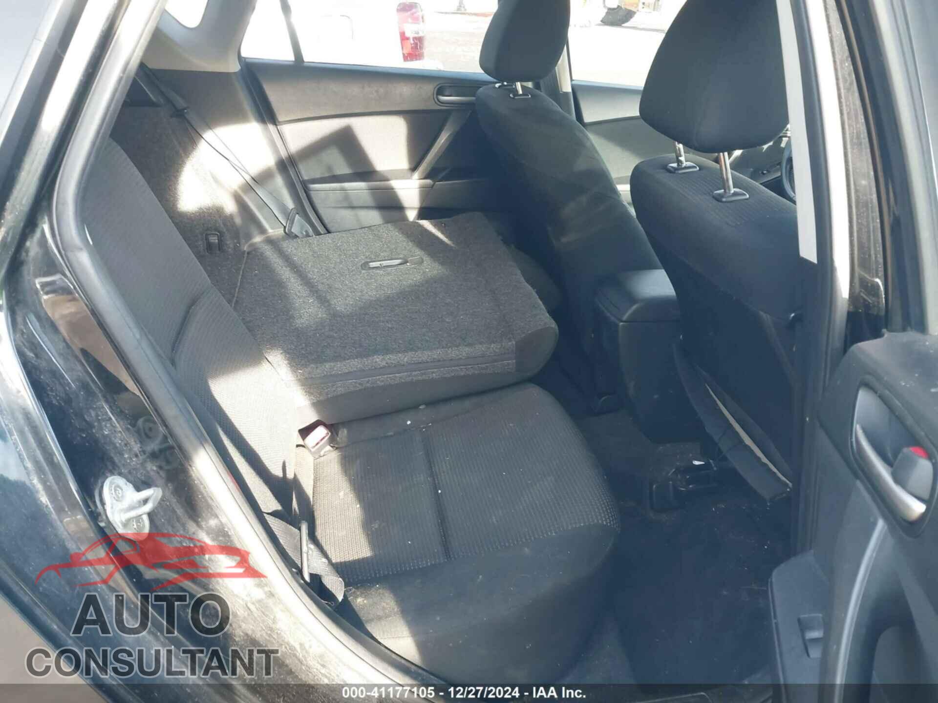 MAZDA MAZDA3 2012 - JM1BL1L87C1608703