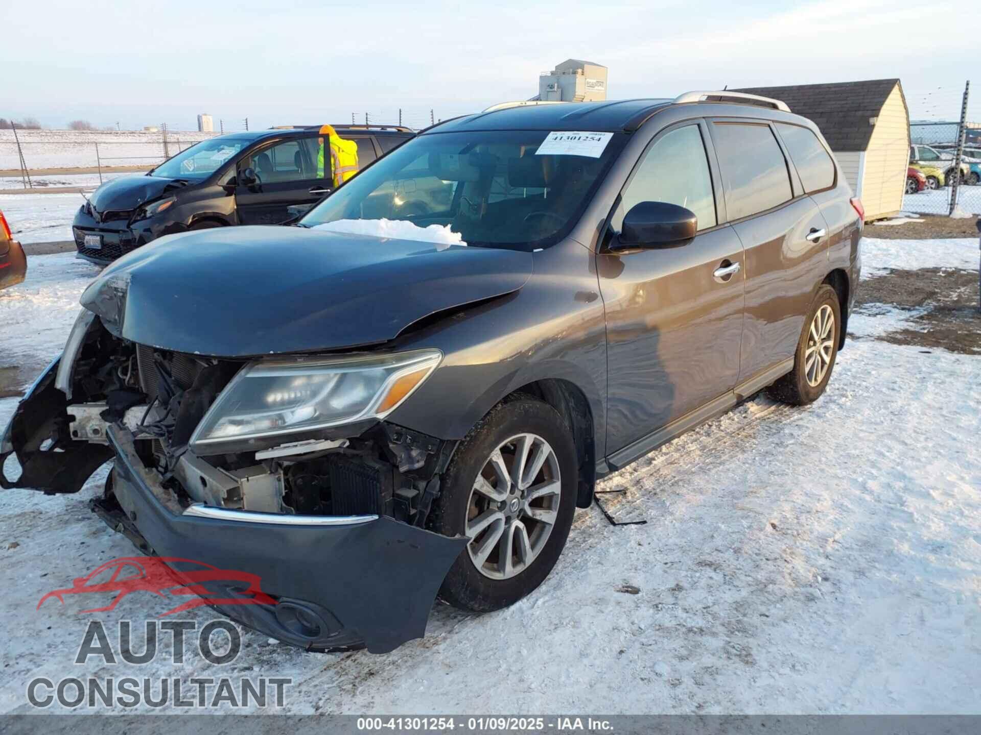 NISSAN PATHFINDER 2013 - 5N1AR2MM1DC622173