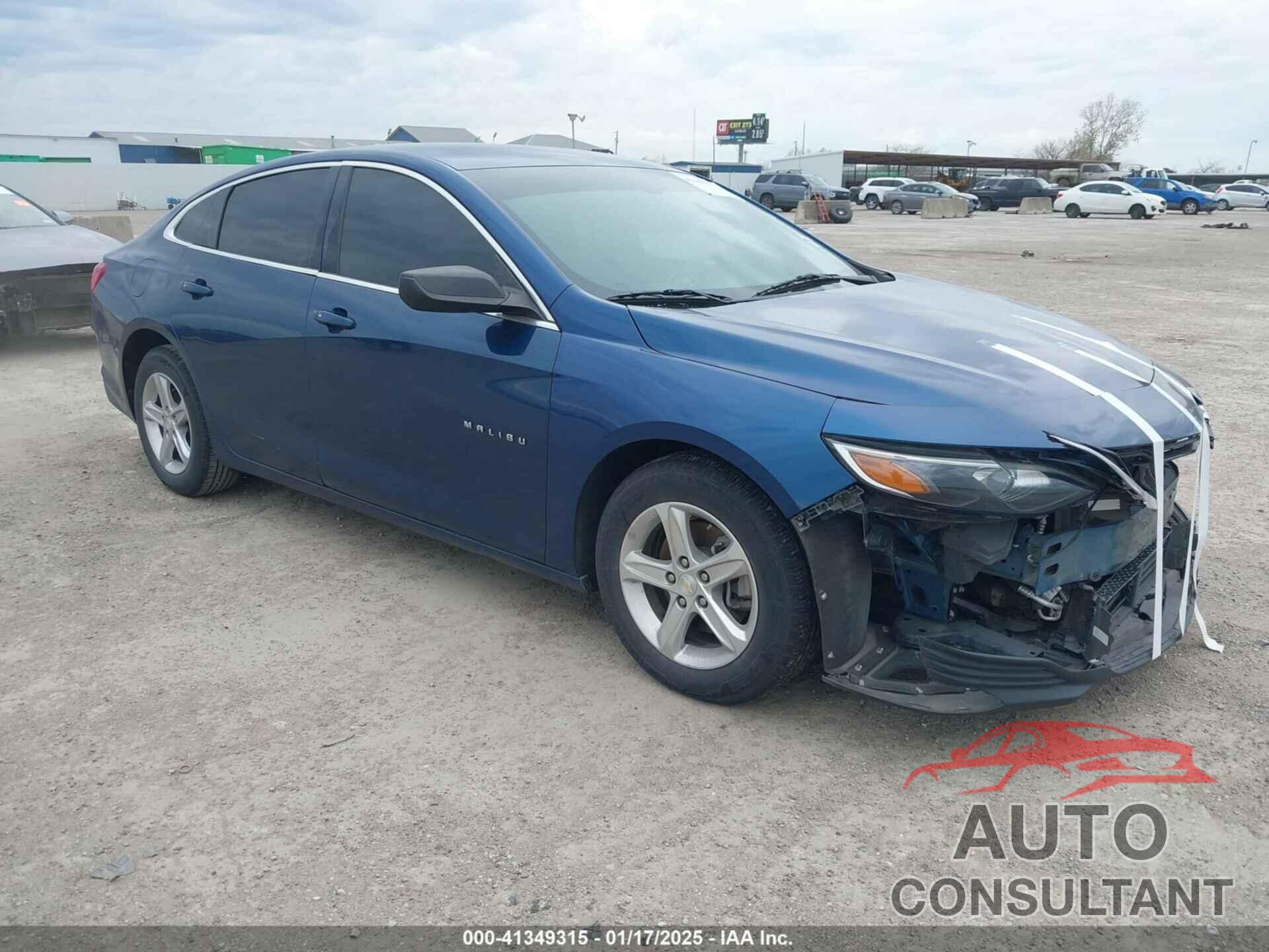 CHEVROLET MALIBU 2019 - 1G1ZB5ST4KF147792