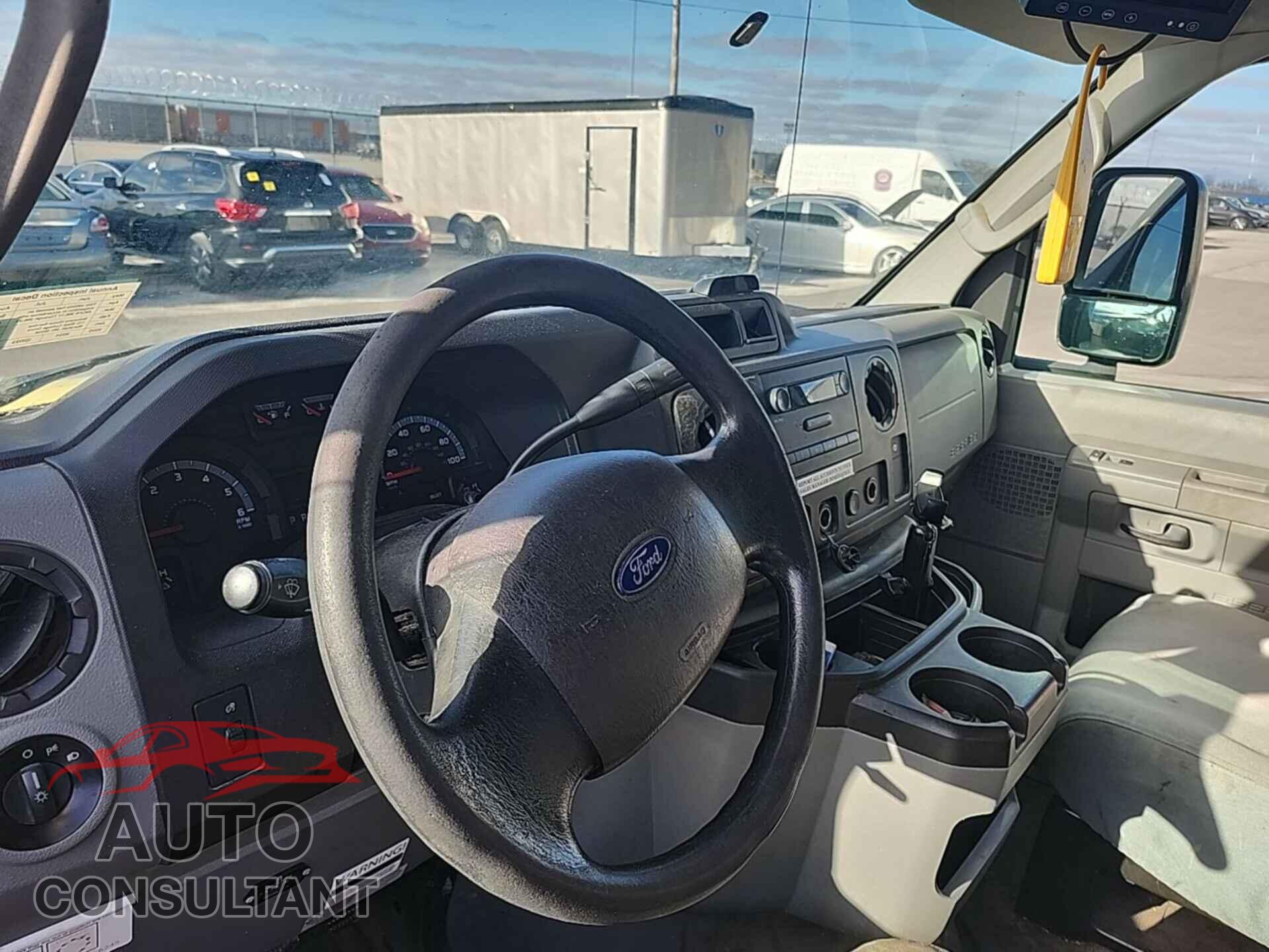 FORD ECONOLINE 2019 - 1FDXE4FS5KDC07779