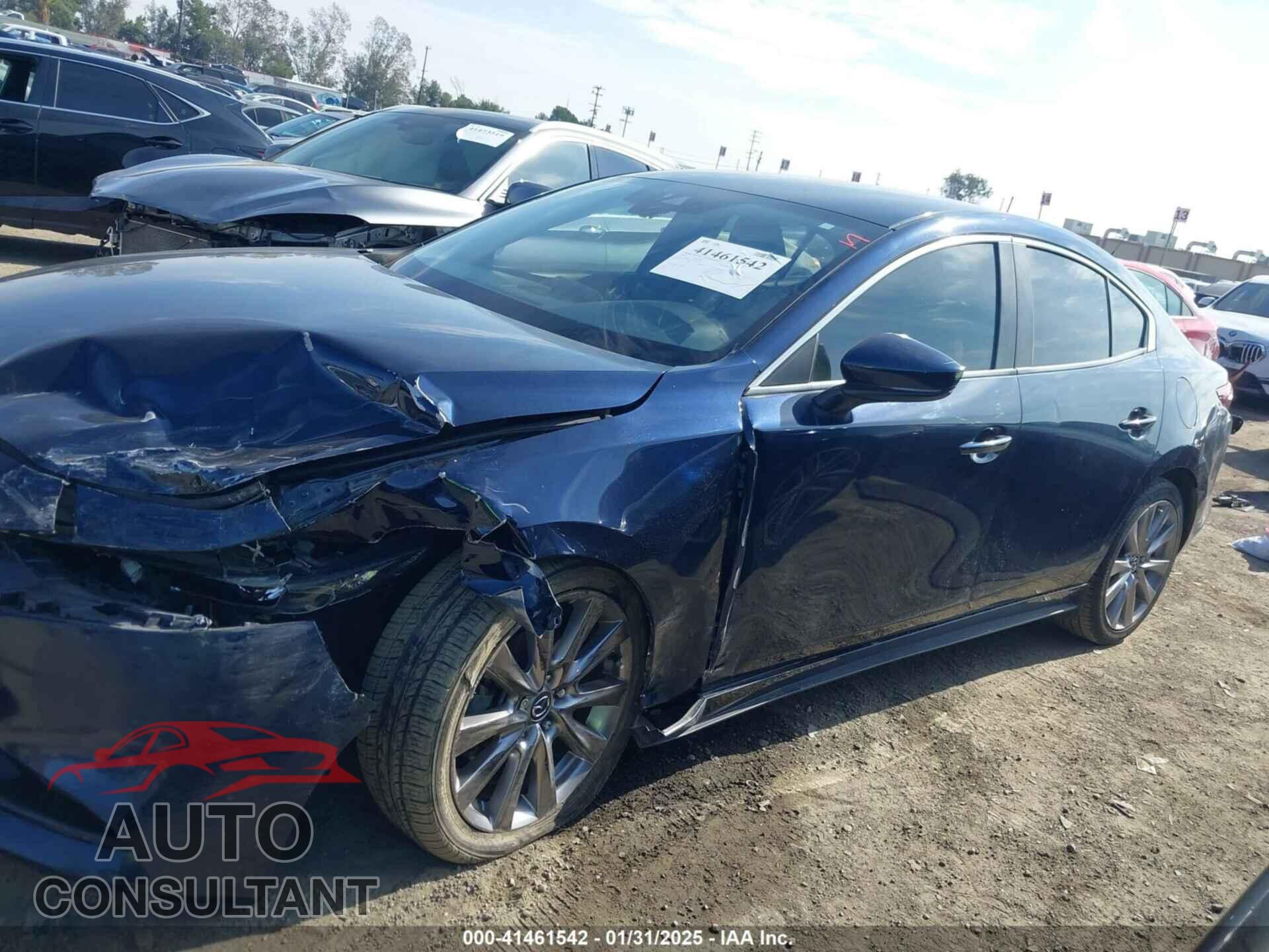 MAZDA MAZDA3 2019 - JM1BPACL4K1113267