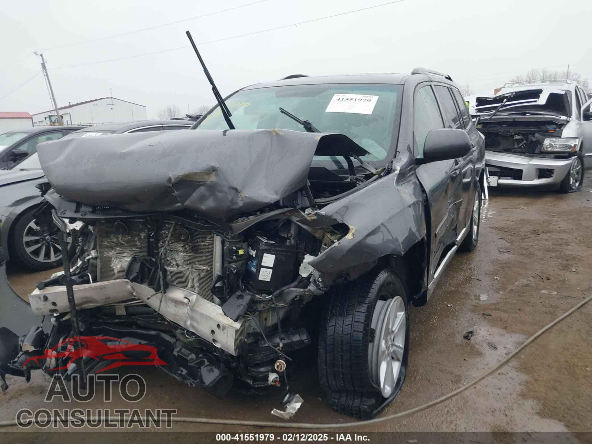 TOYOTA HIGHLANDER 2011 - 5TDBK3EH6BS069956