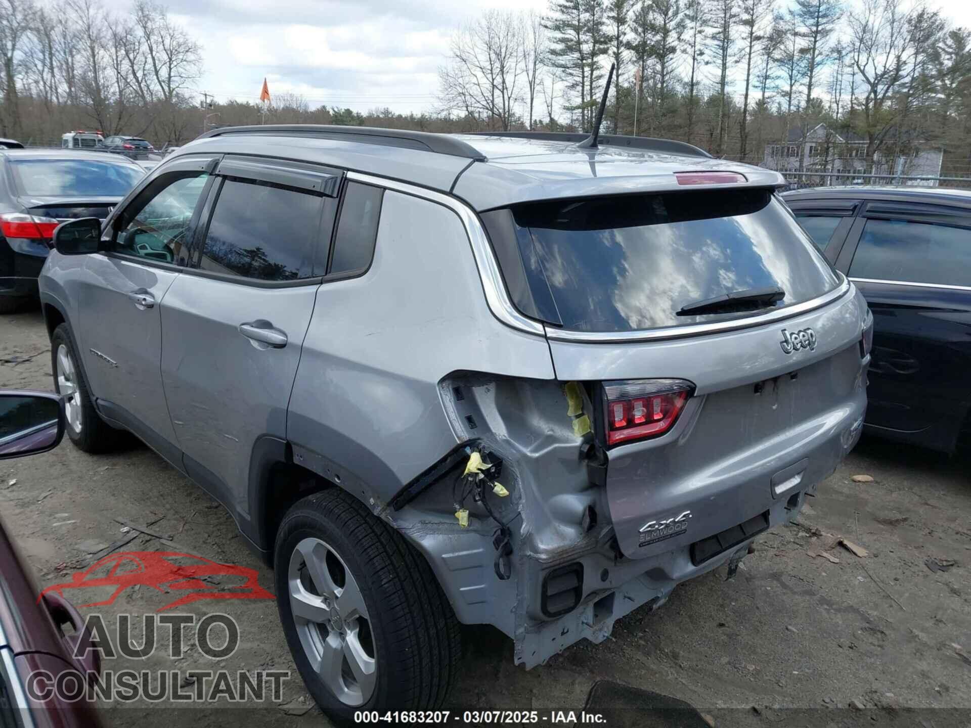 JEEP COMPASS 2018 - 3C4NJDBB8JT480351