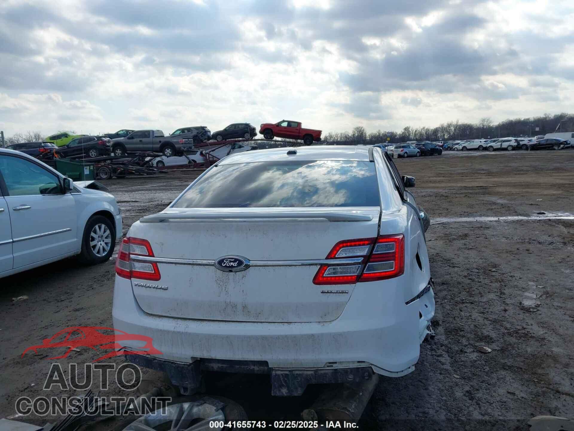 FORD TAURUS 2016 - 1FAHP2D8XGG146830
