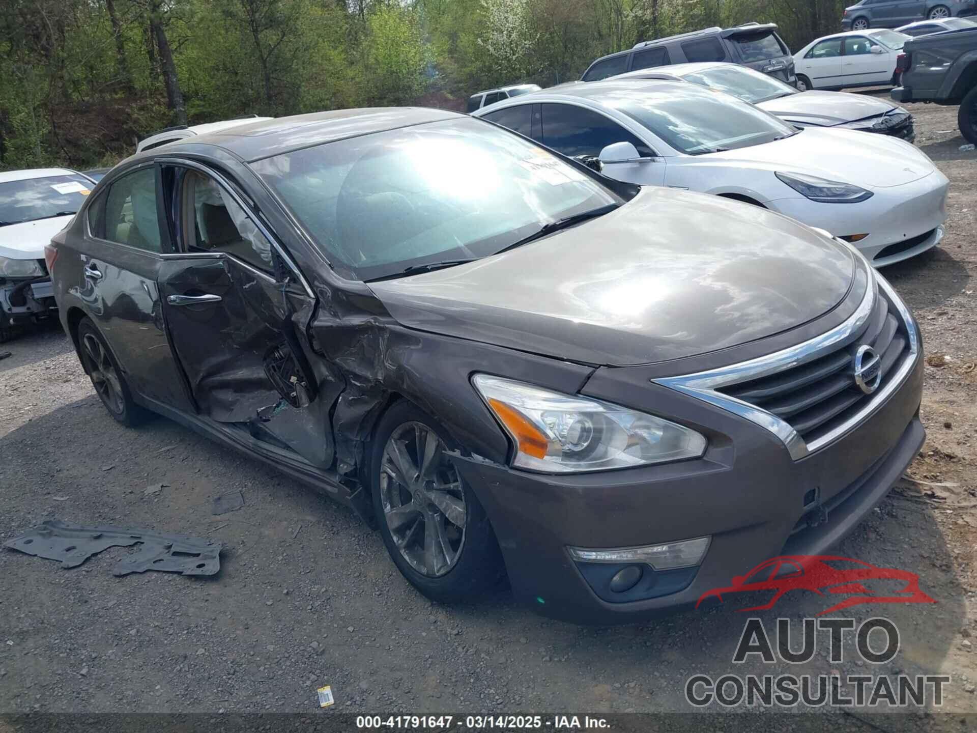 NISSAN ALTIMA 2013 - 1N4AL3AP6DN555283