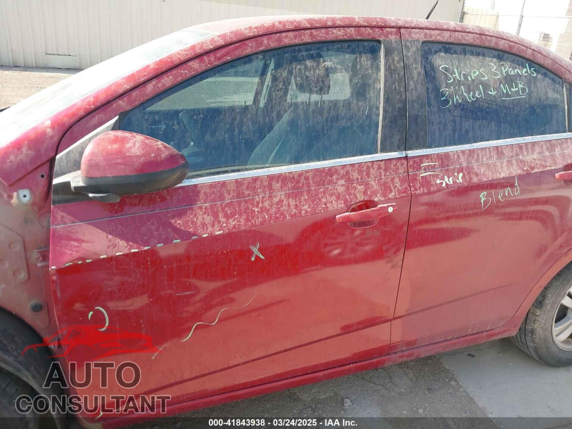 CHEVROLET SONIC 2012 - 1G1JC5SHXC4113696
