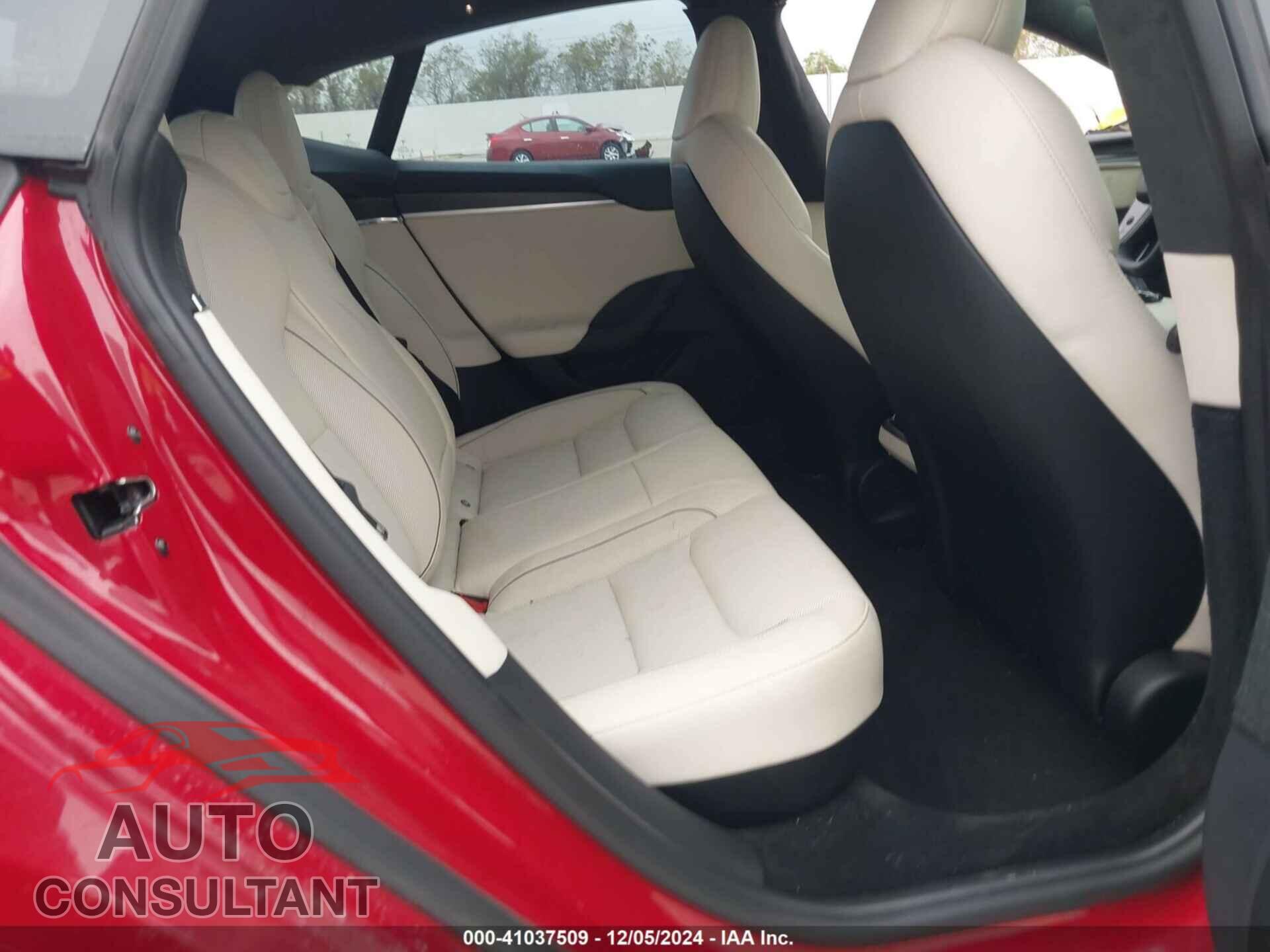 TESLA MODEL S 2021 - 5YJSA1E69MF438080