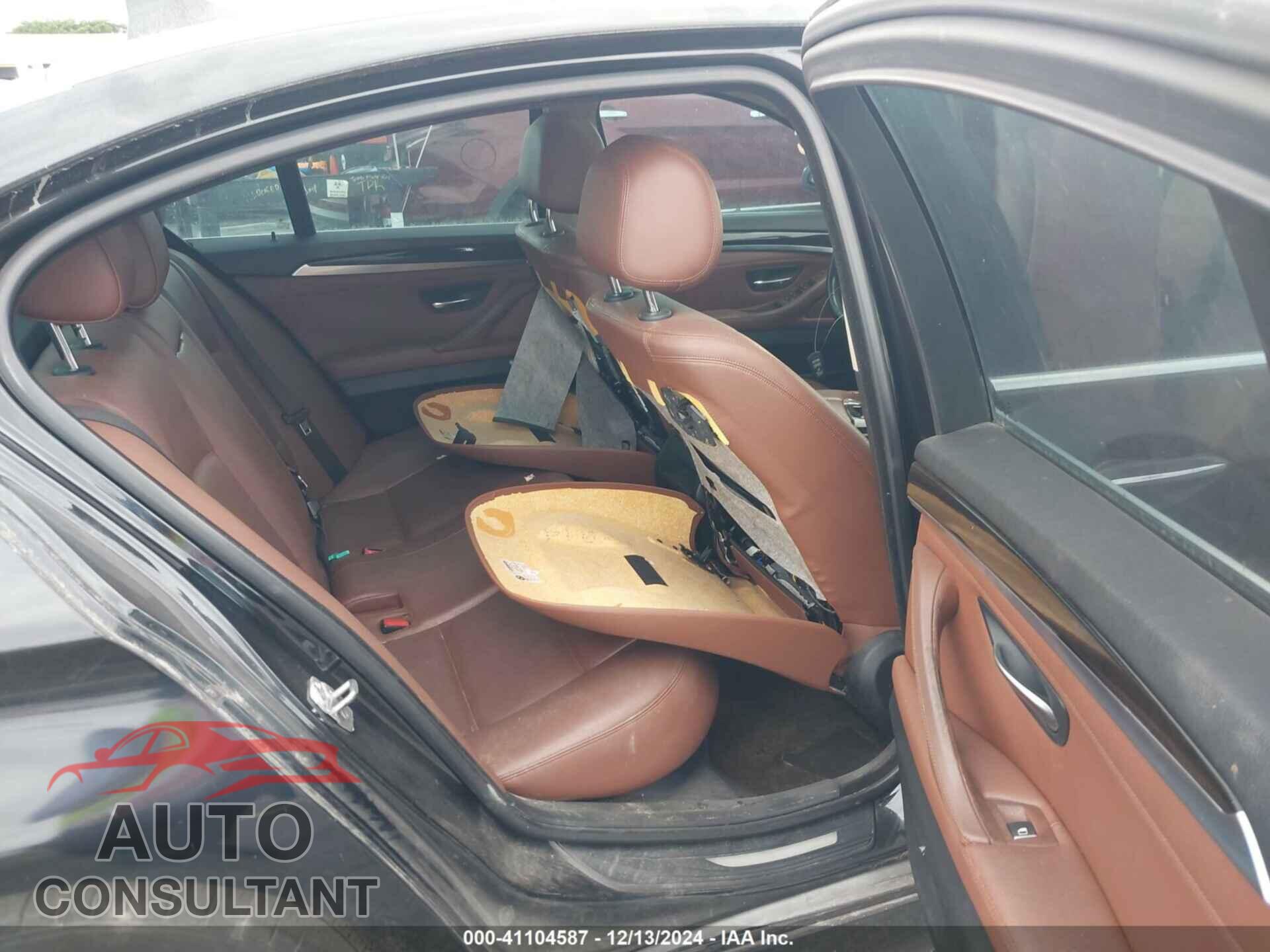 BMW 528 2015 - WBA5A5C52FD518326
