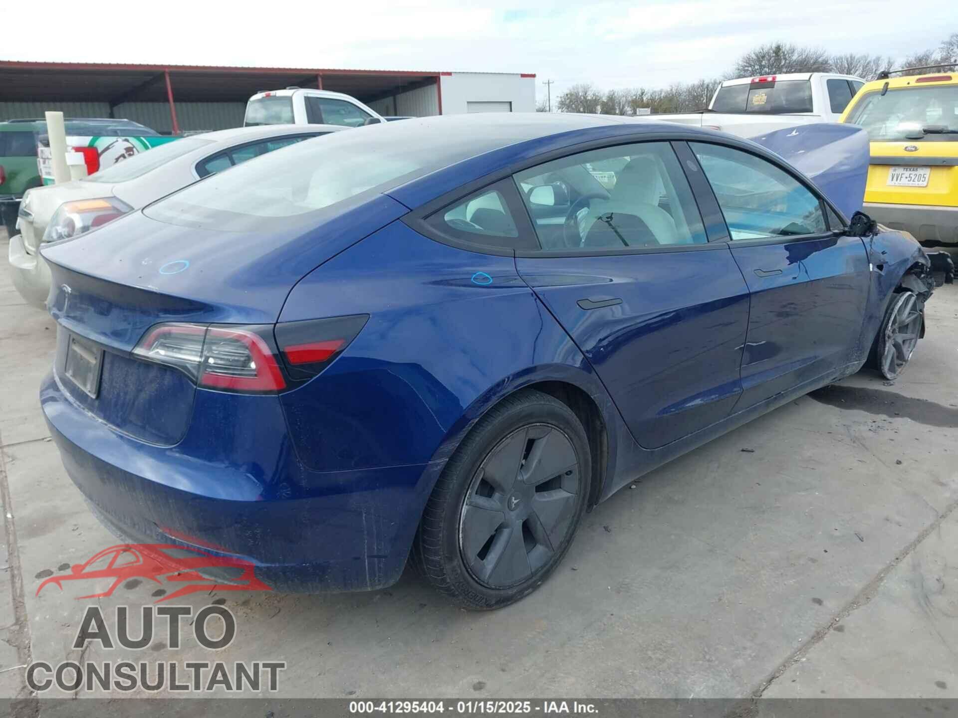 TESLA MODEL 3 2023 - 5YJ3E1EA3PF499538