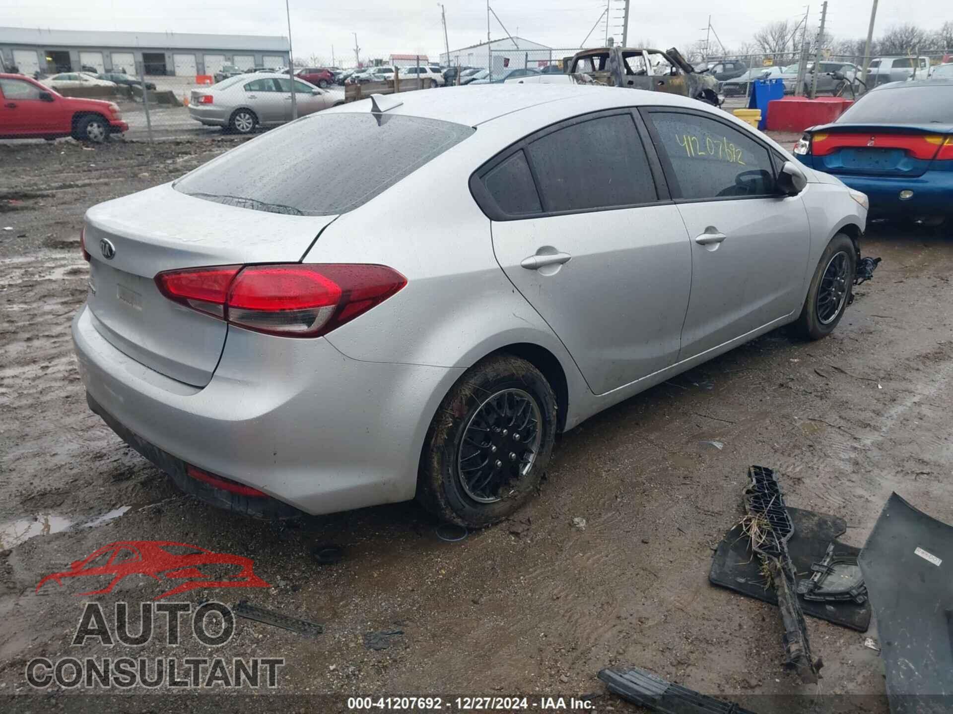 KIA FORTE 2017 - 3KPFL4A76HE093193