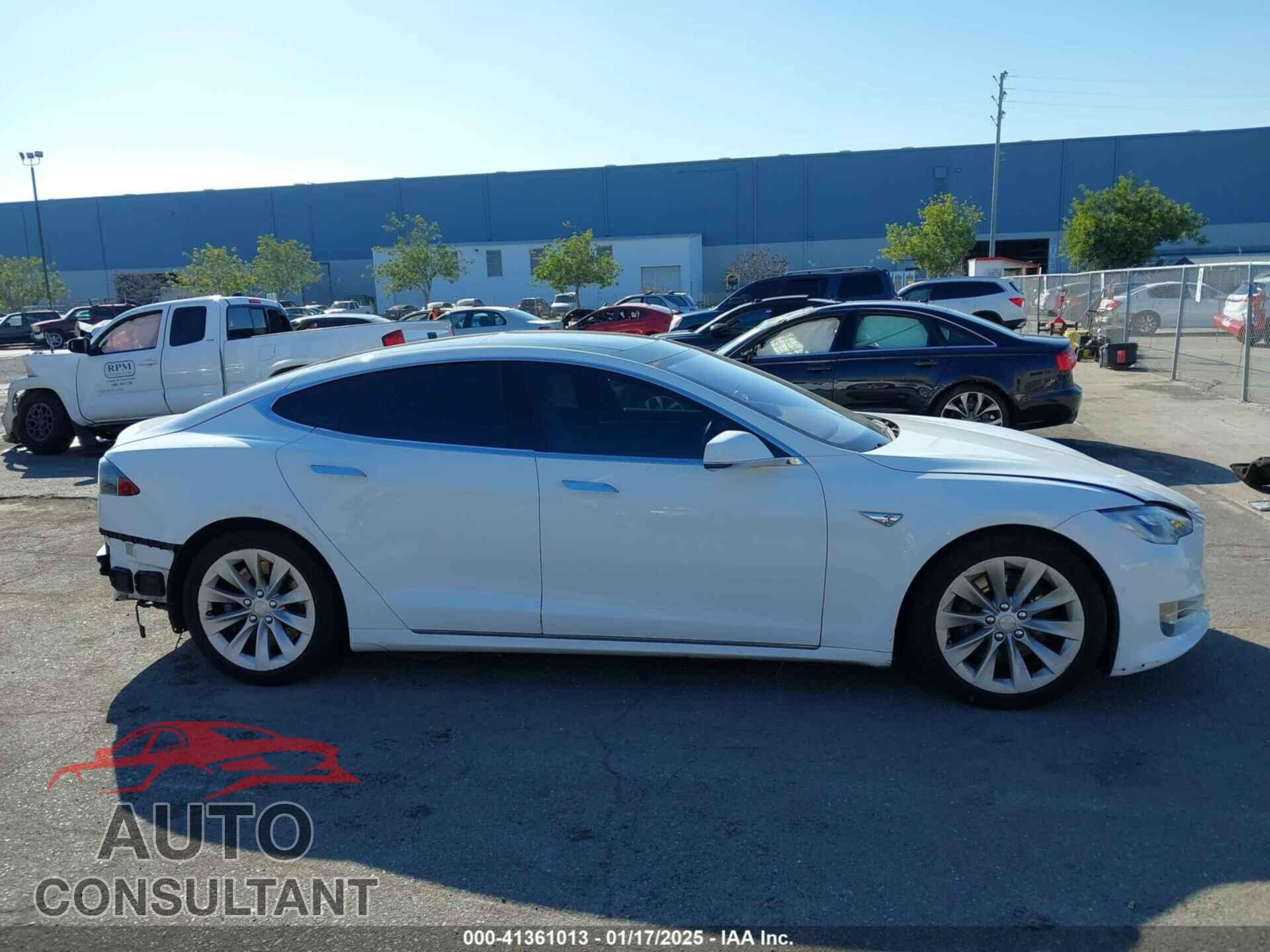 TESLA MODEL S 2016 - 5YJSA1E22GF153562