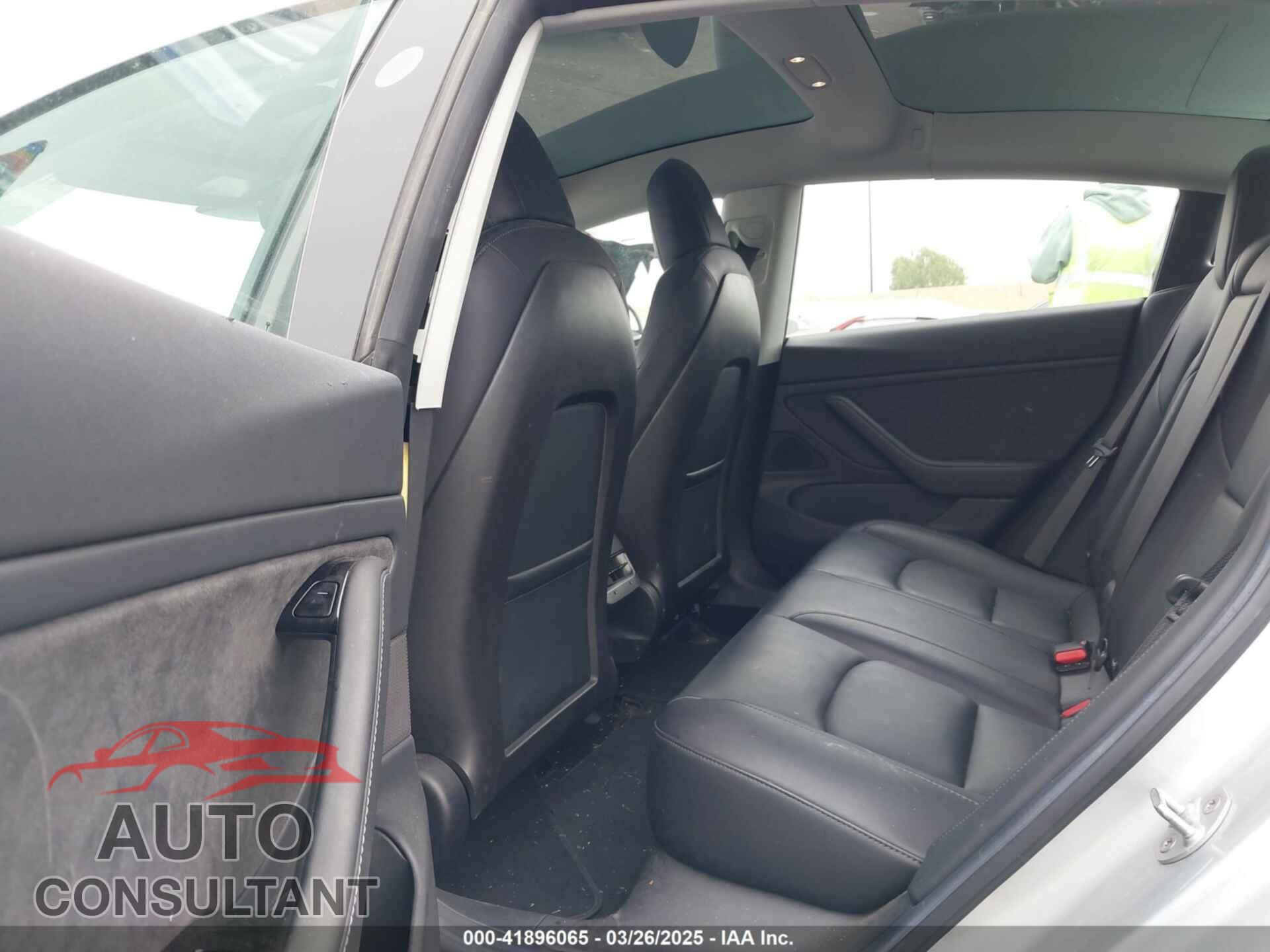 TESLA MODEL 3 2018 - 5YJ3E1EA9JF060920