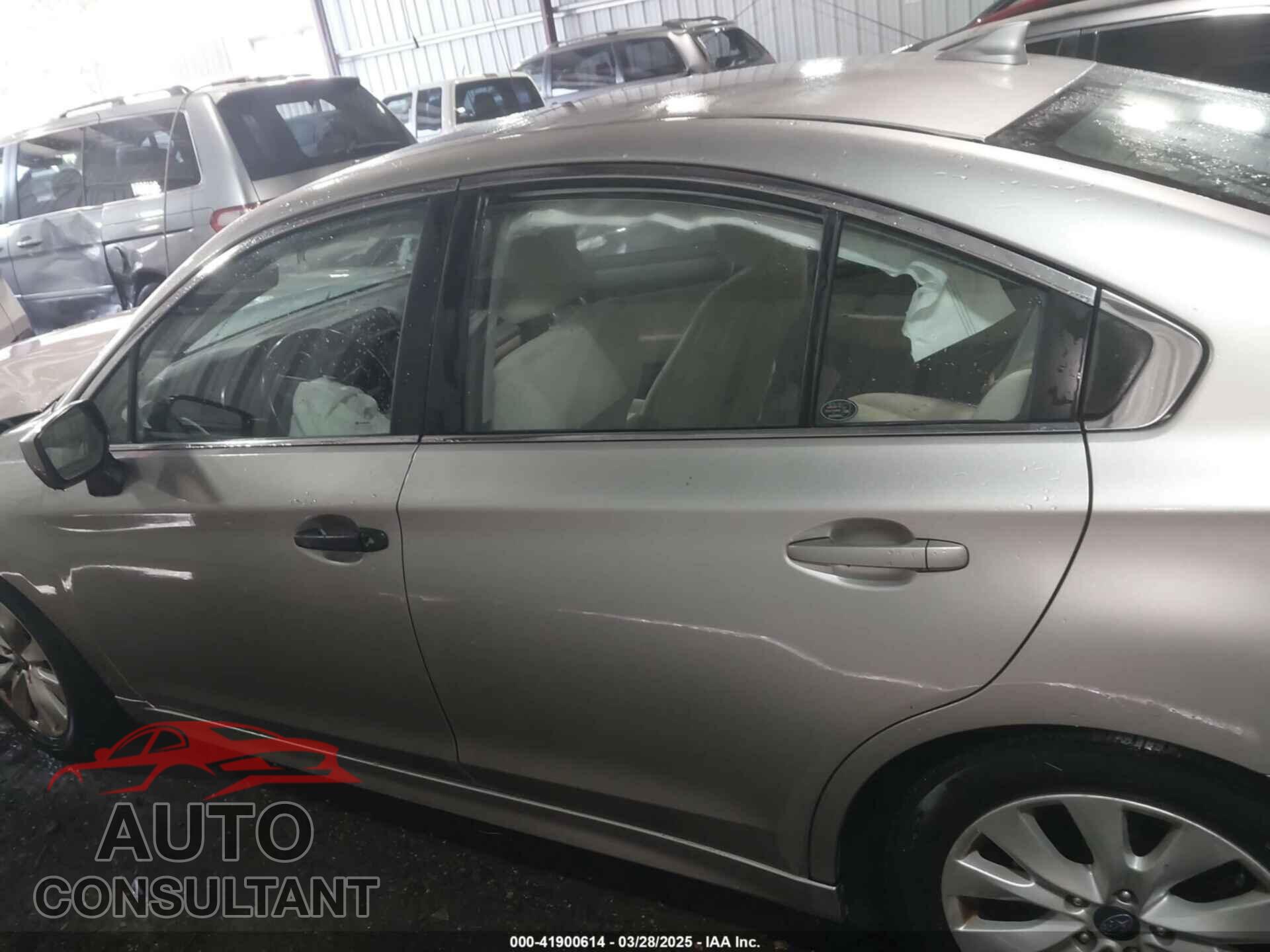 SUBARU LEGACY 2017 - 4S3BNAD65H3058128