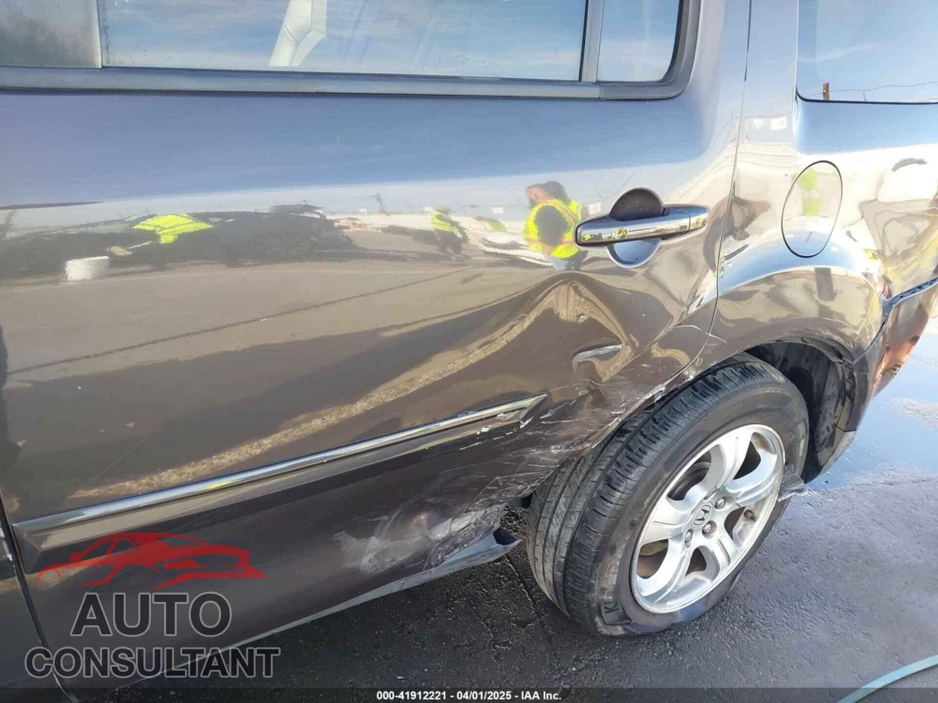 HONDA PILOT 2013 - 5FNYF3H57DB031983