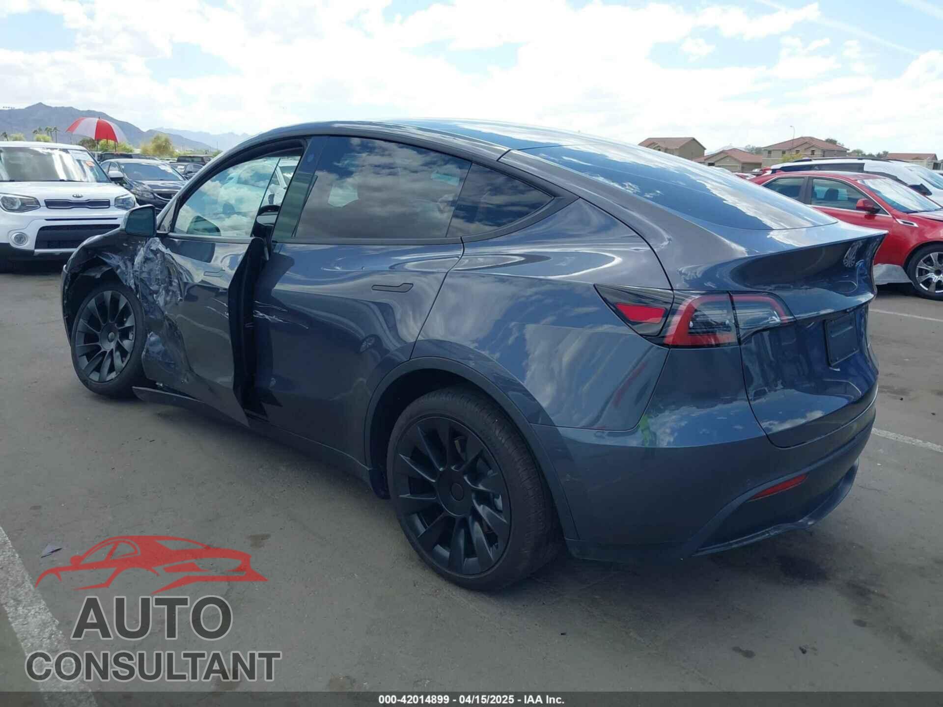 TESLA MODEL Y 2022 - 7SAYGDEEXNF367073