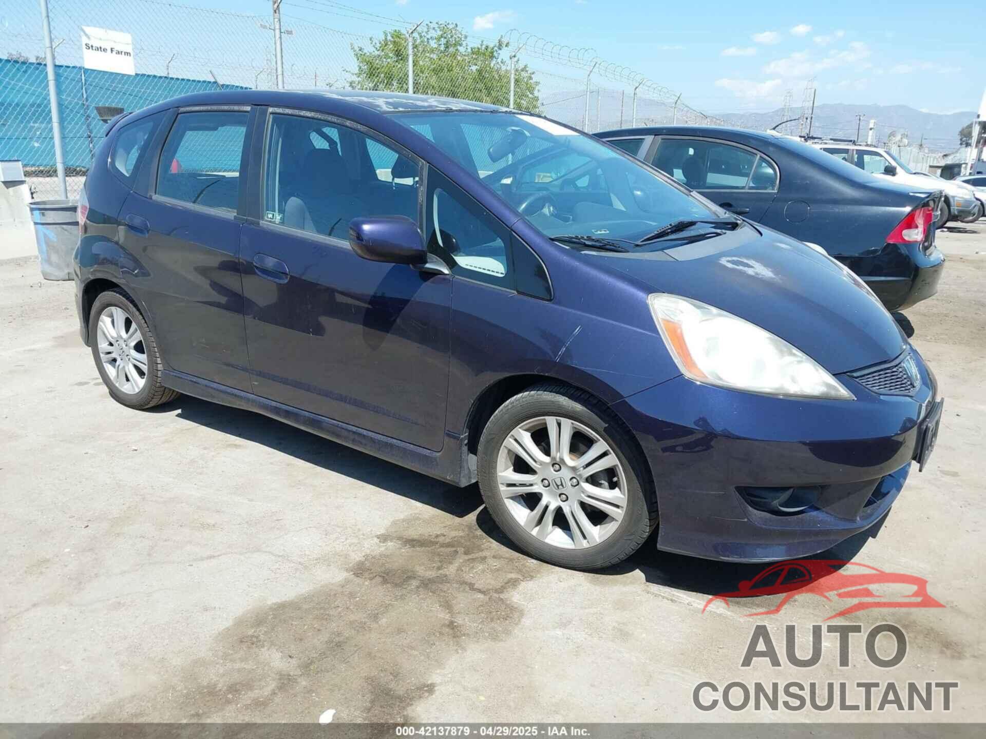 HONDA FIT 2010 - JHMGE8H47AC021044