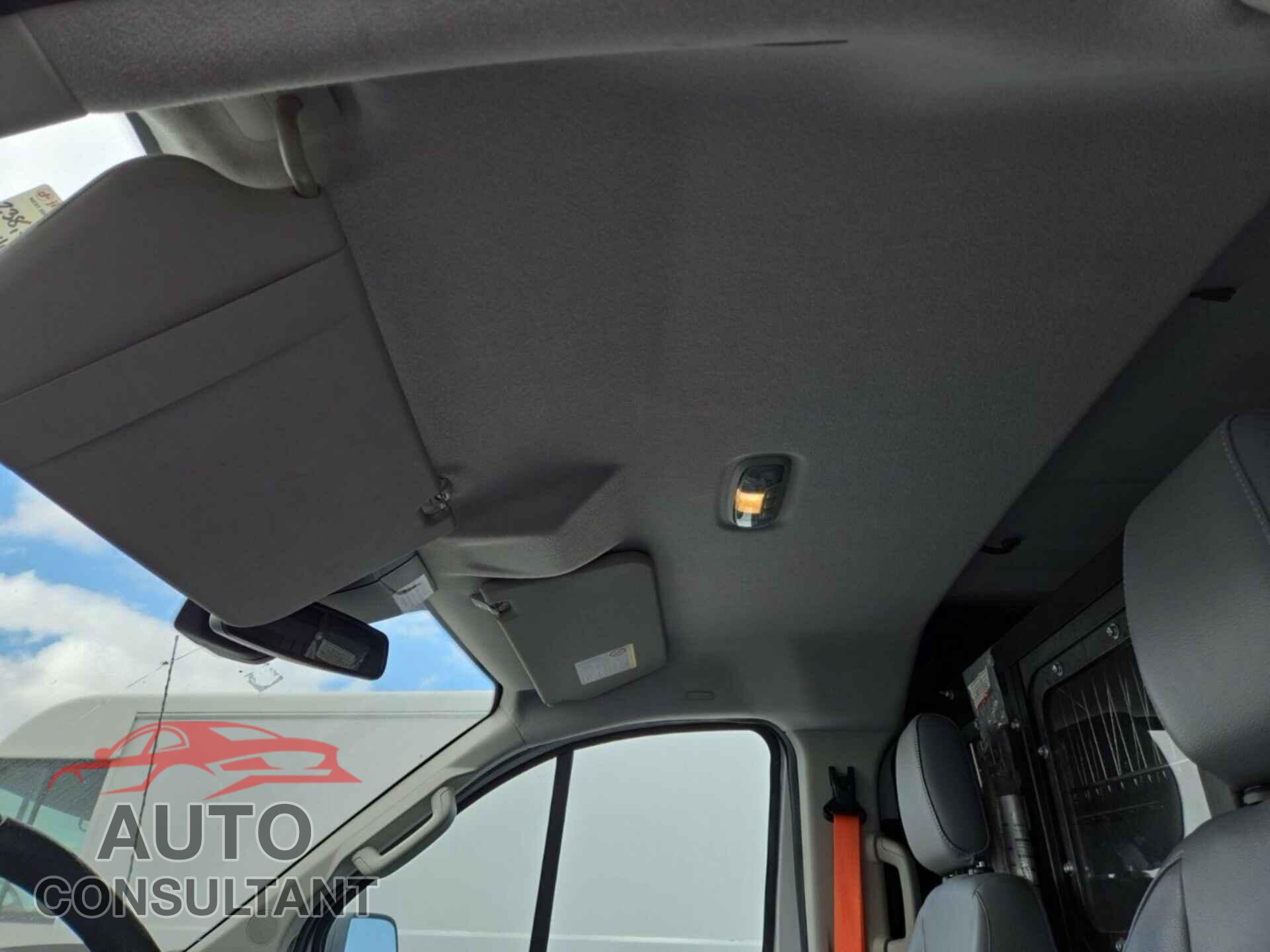 FORD TRANSIT 2016 - 1FTYE1YM5GKB08758
