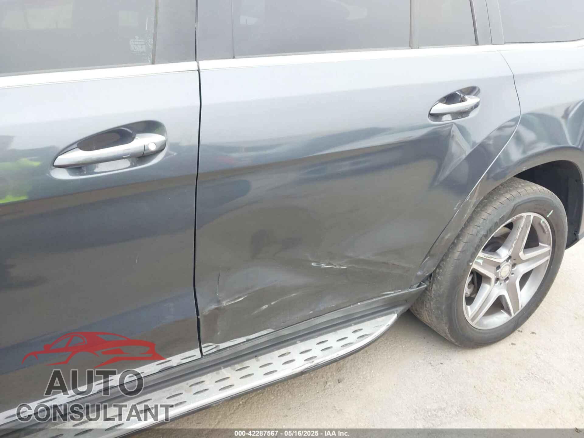 MERCEDES-BENZ GL 450 2014 - 4JGDF7CE7EA383870