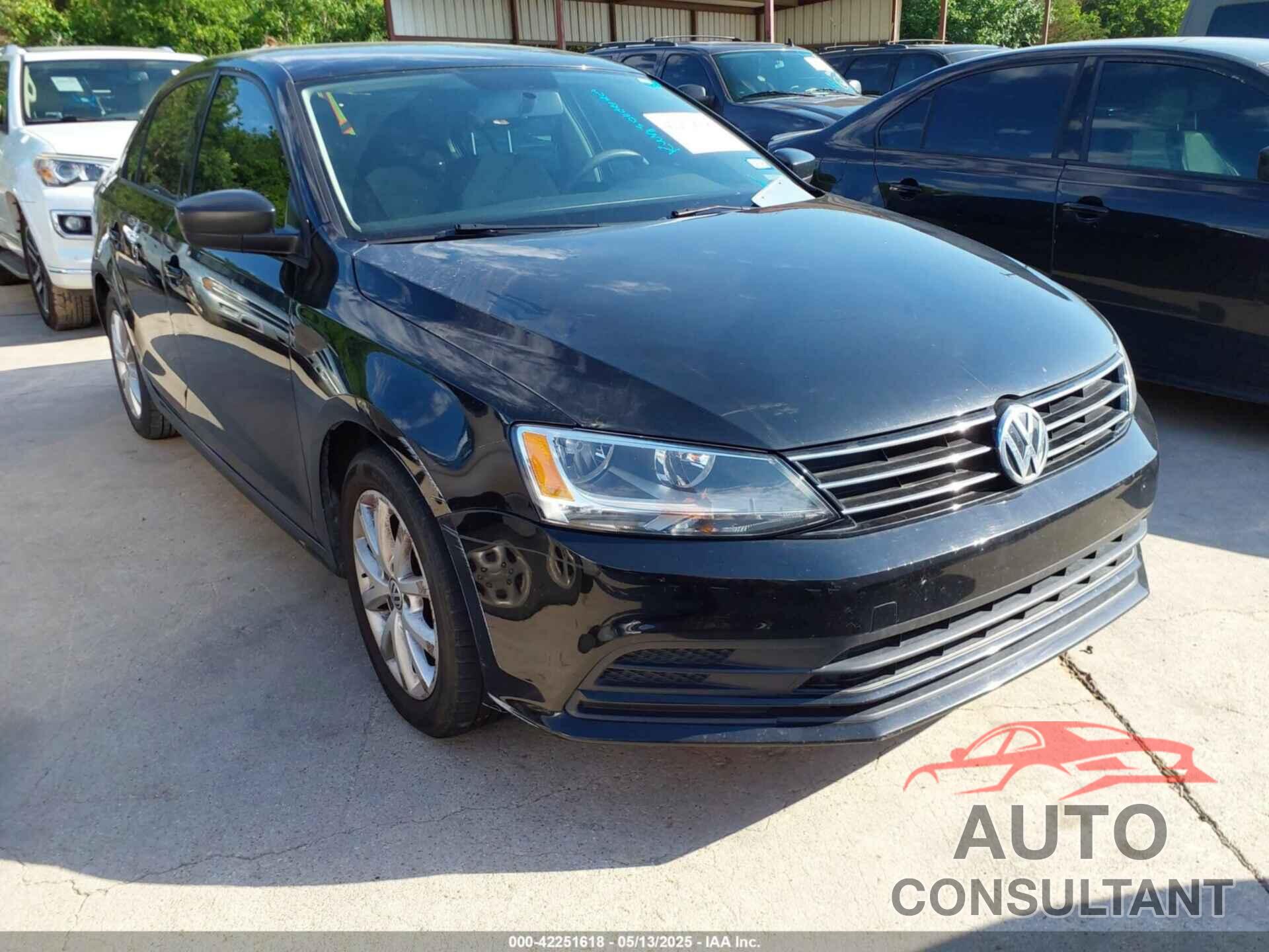 VOLKSWAGEN JETTA 2015 - 3VWD17AJ6FM236573