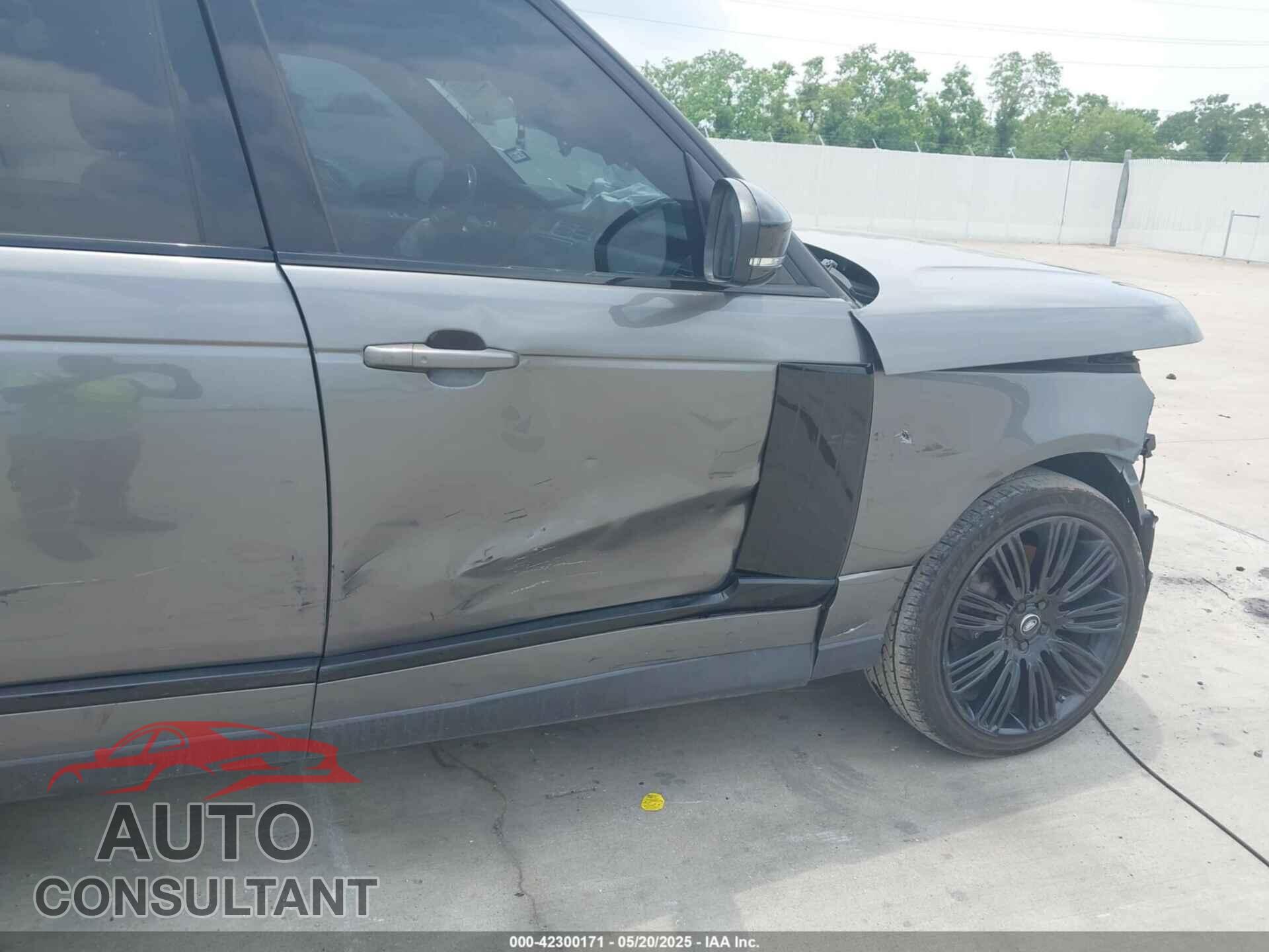 LAND ROVER RANGE ROVER 2019 - SALGS2RE7KA551681