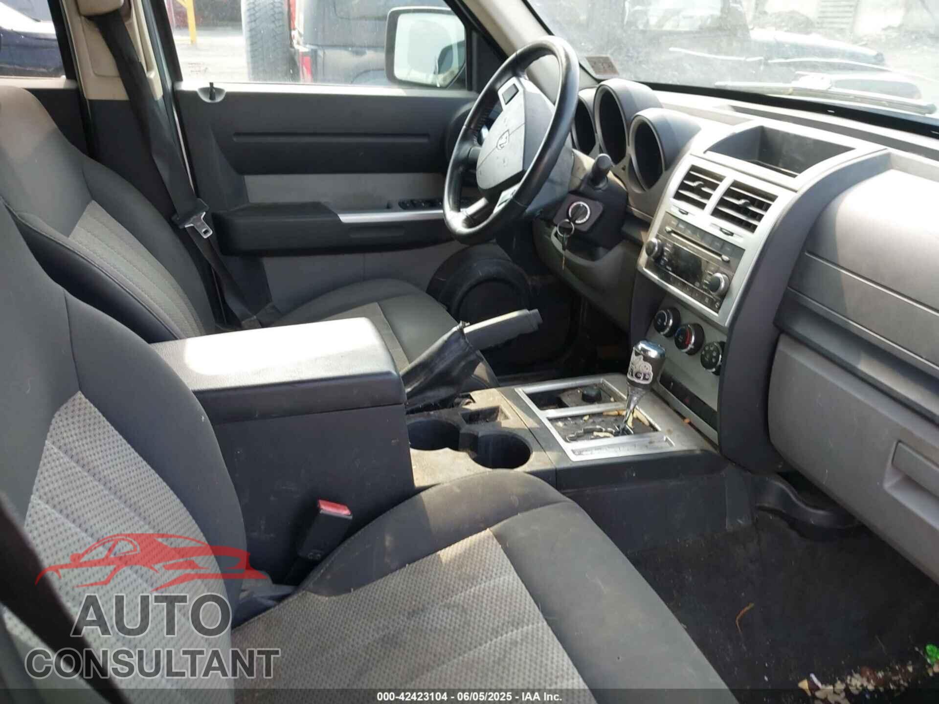 DODGE NITRO 2010 - 1D4PU5GK8AW146087