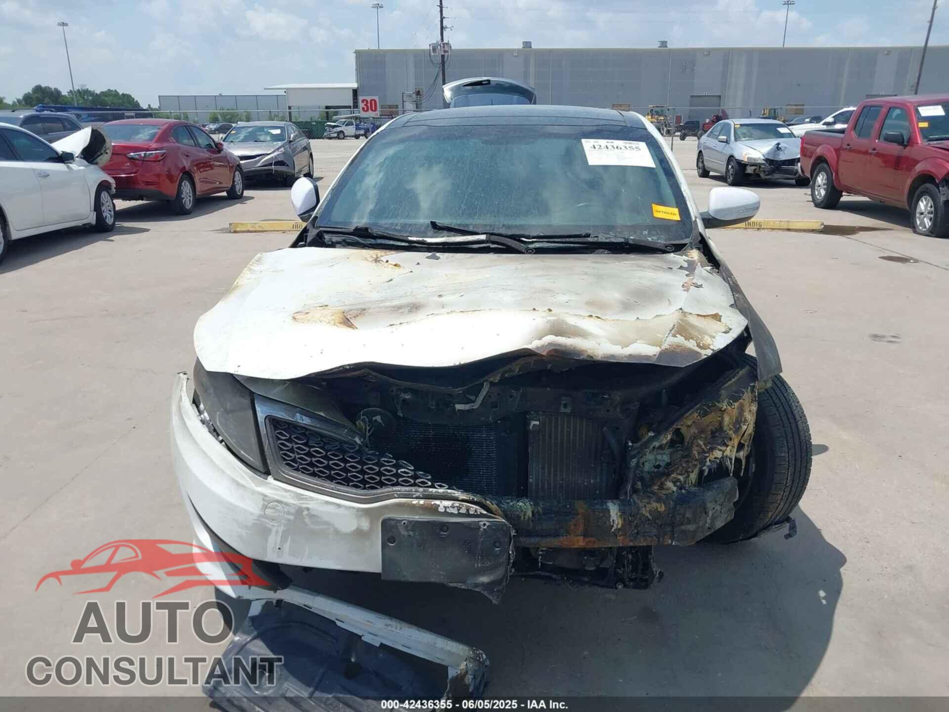 KIA OPTIMA 2012 - 5XXGR4A68CG018795
