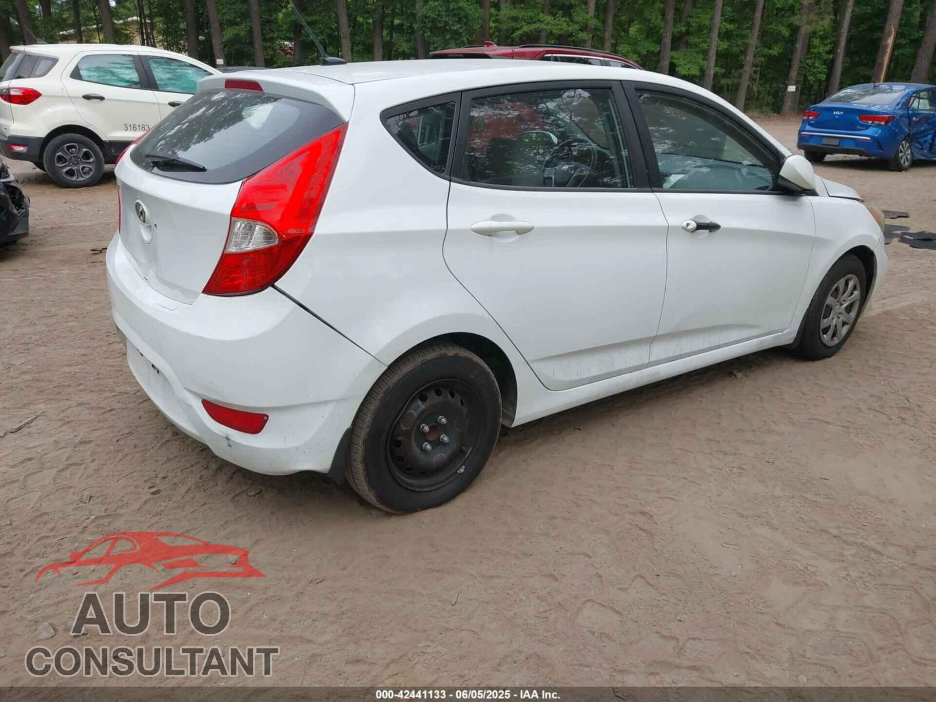 HYUNDAI ACCENT 2014 - KMHCT5AE7EU155474