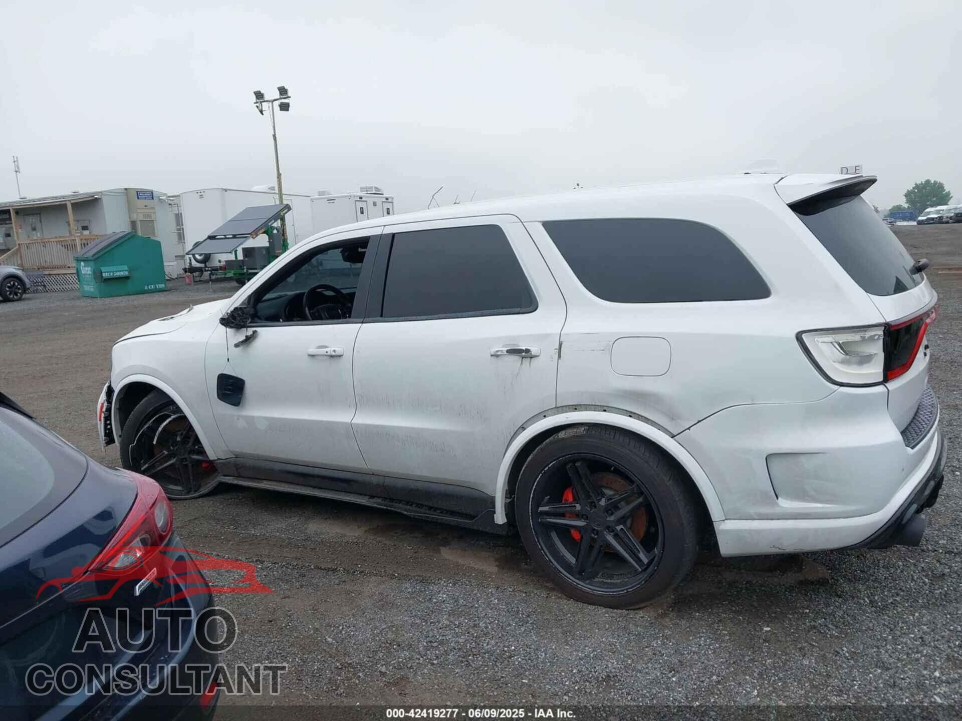 DODGE DURANGO 2021 - 1C4SDJGJ4MC696660