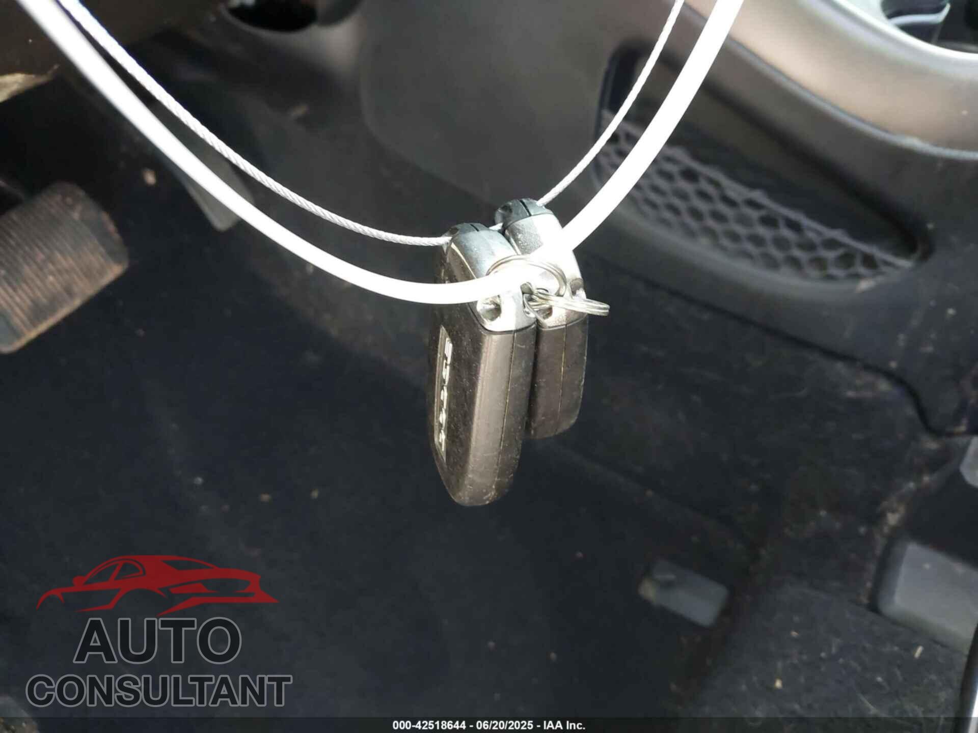 DODGE JOURNEY 2017 - 3C4PDCGG4HT564501