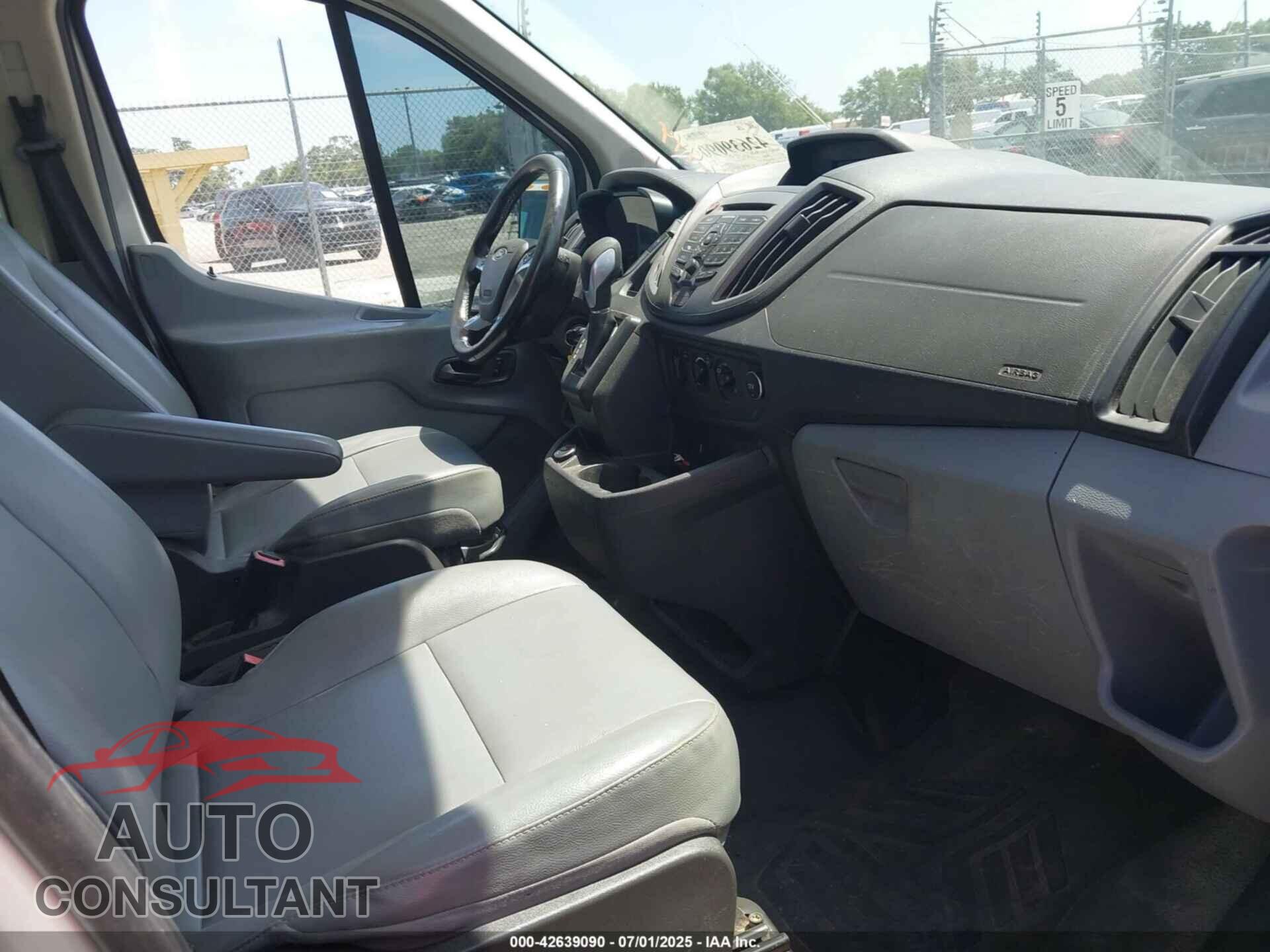 FORD TRANSIT 2017 - 1FTYE1YM0HKA86444