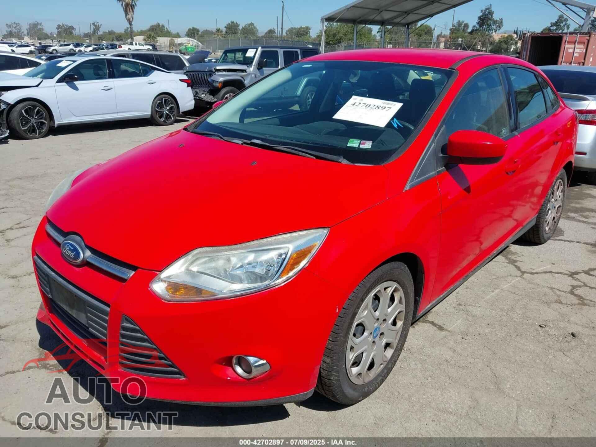 FORD FOCUS 2012 - 1FAHP3F21CL177044